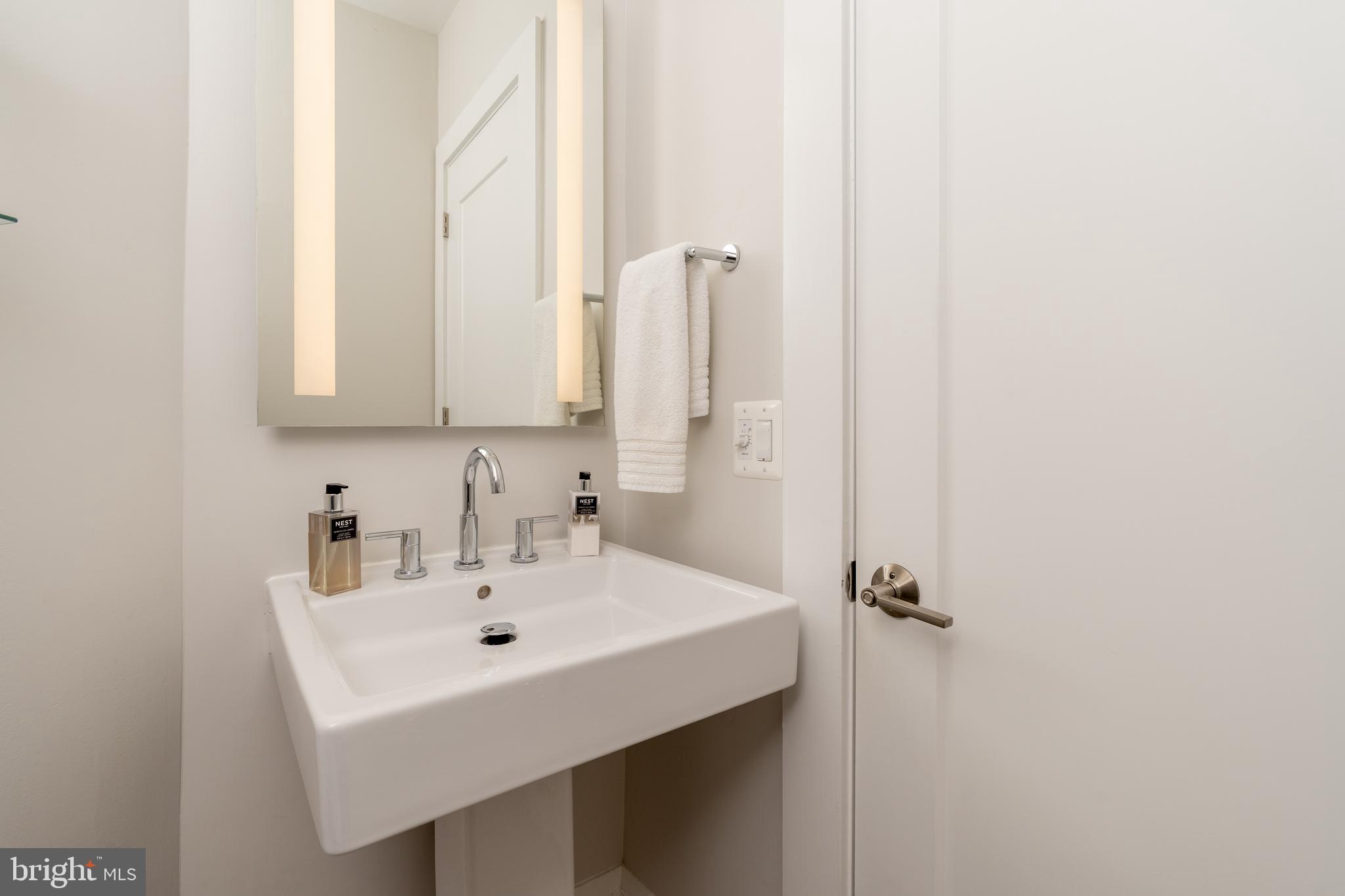 ROBINSON LANDING - Residential