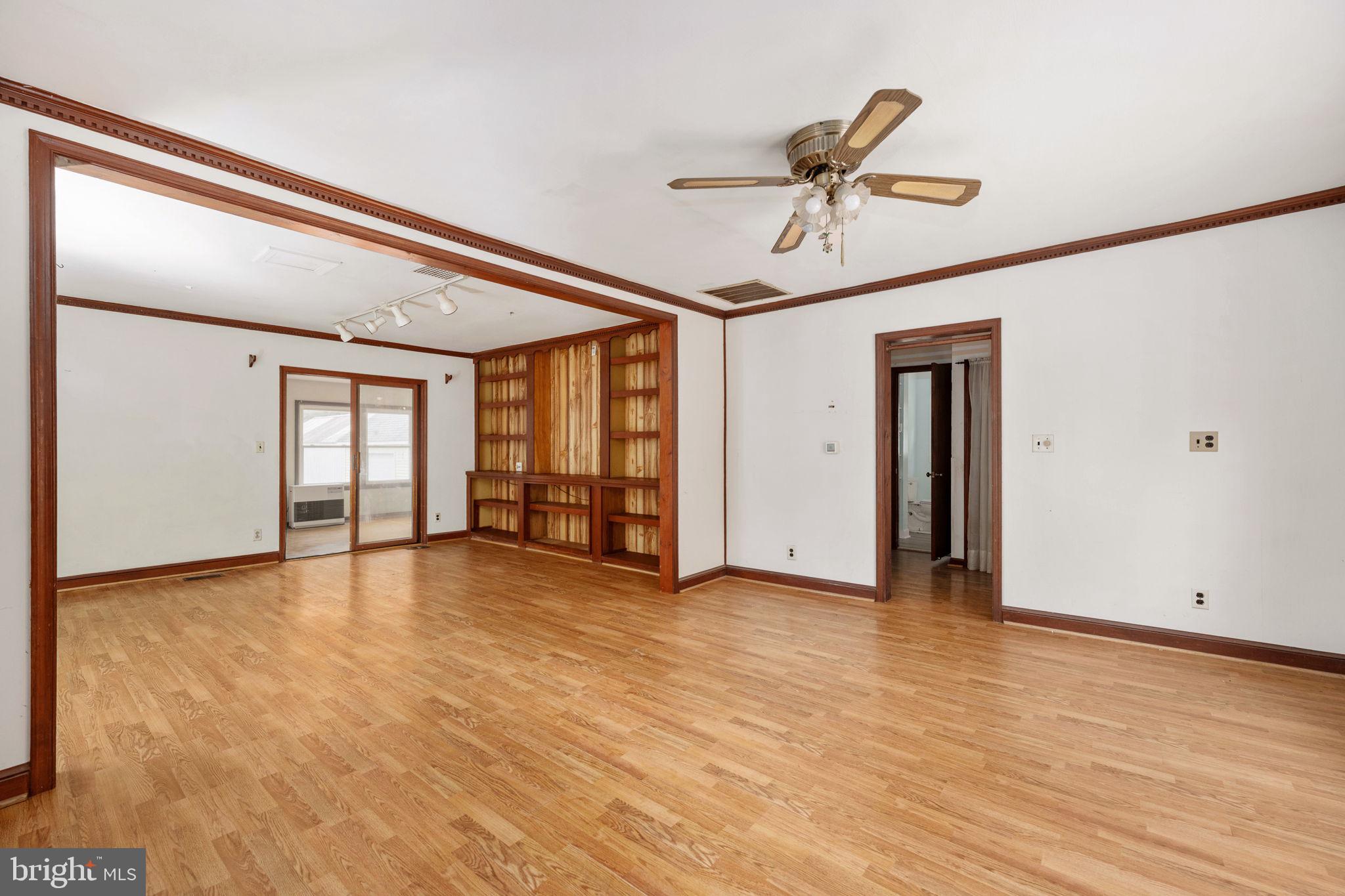 FAIRPORT - Residential