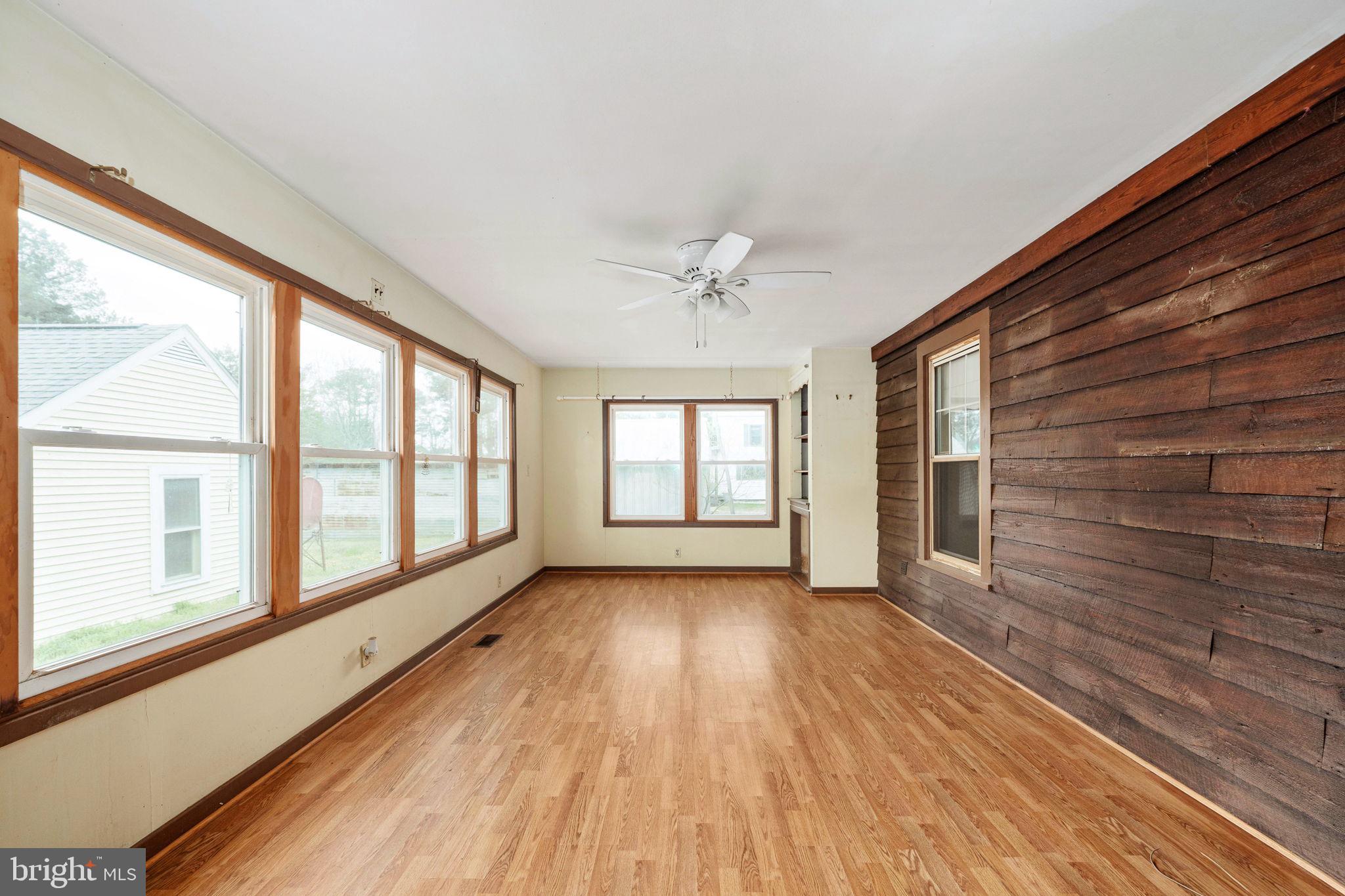 FAIRPORT - Residential