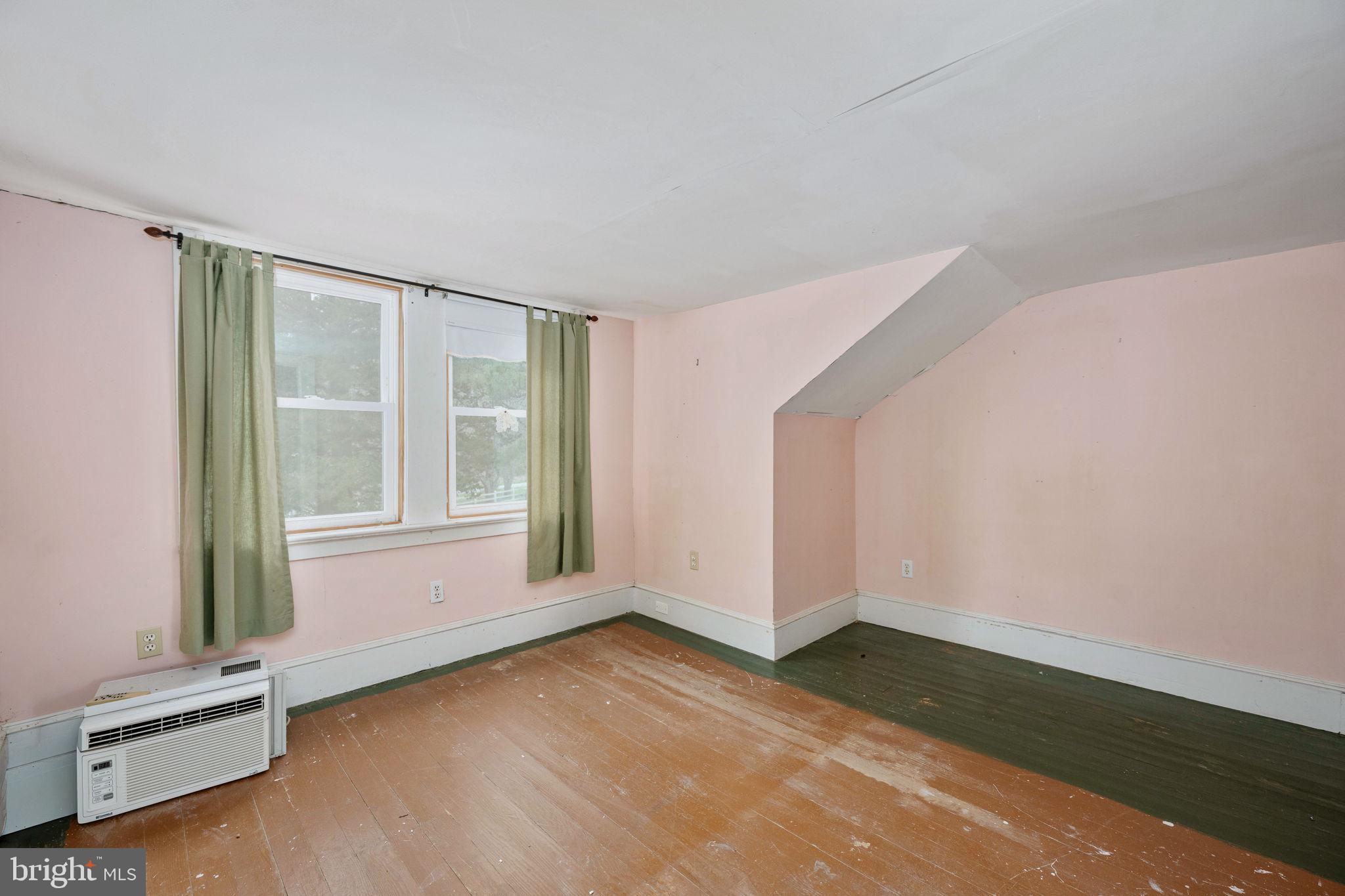 FAIRPORT - Residential