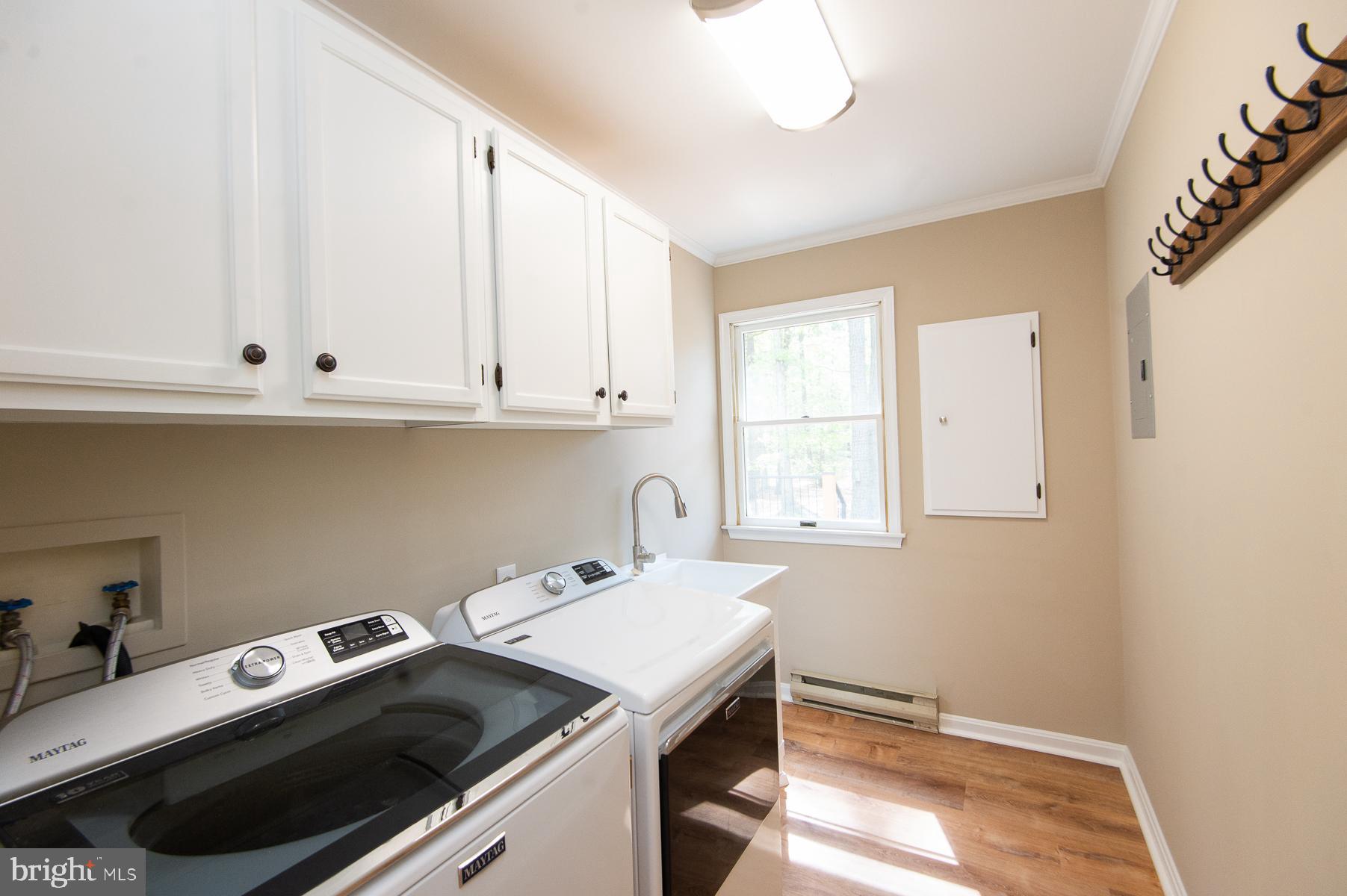 ROSS NECK - Residential