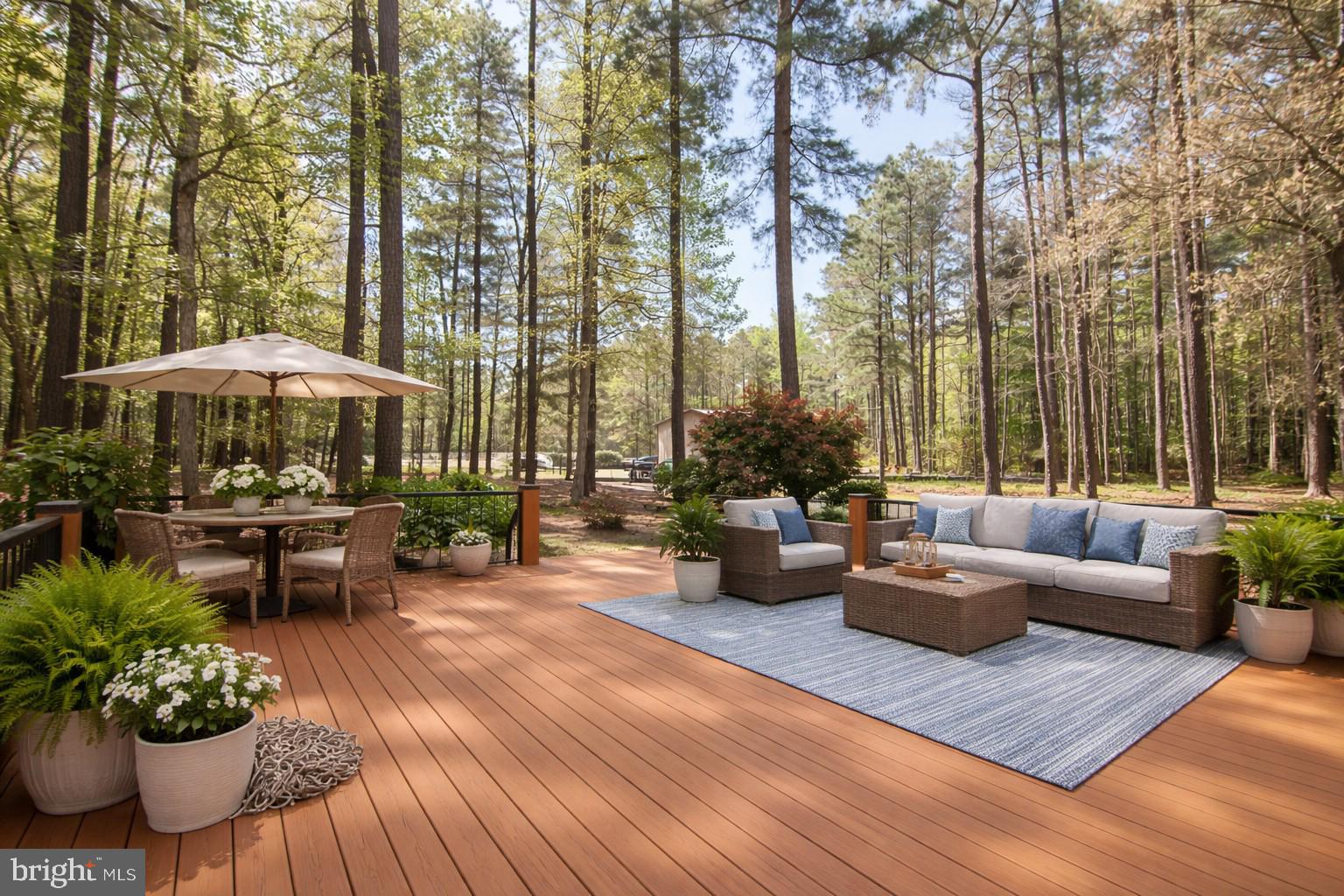 ROSS NECK - Residential