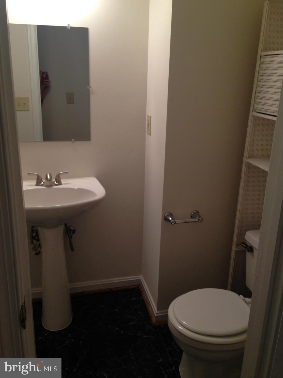 LONDON TOWN WEST - Residential