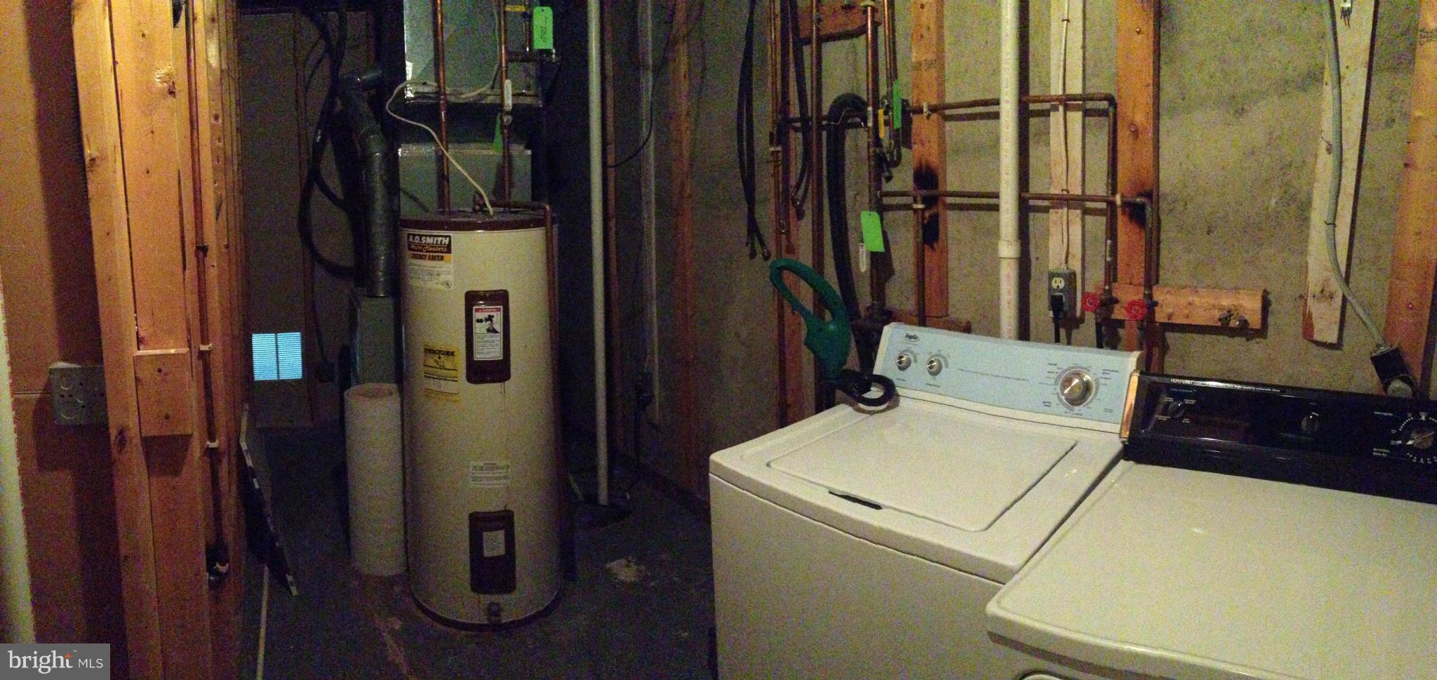 LONDON TOWN WEST - Residential