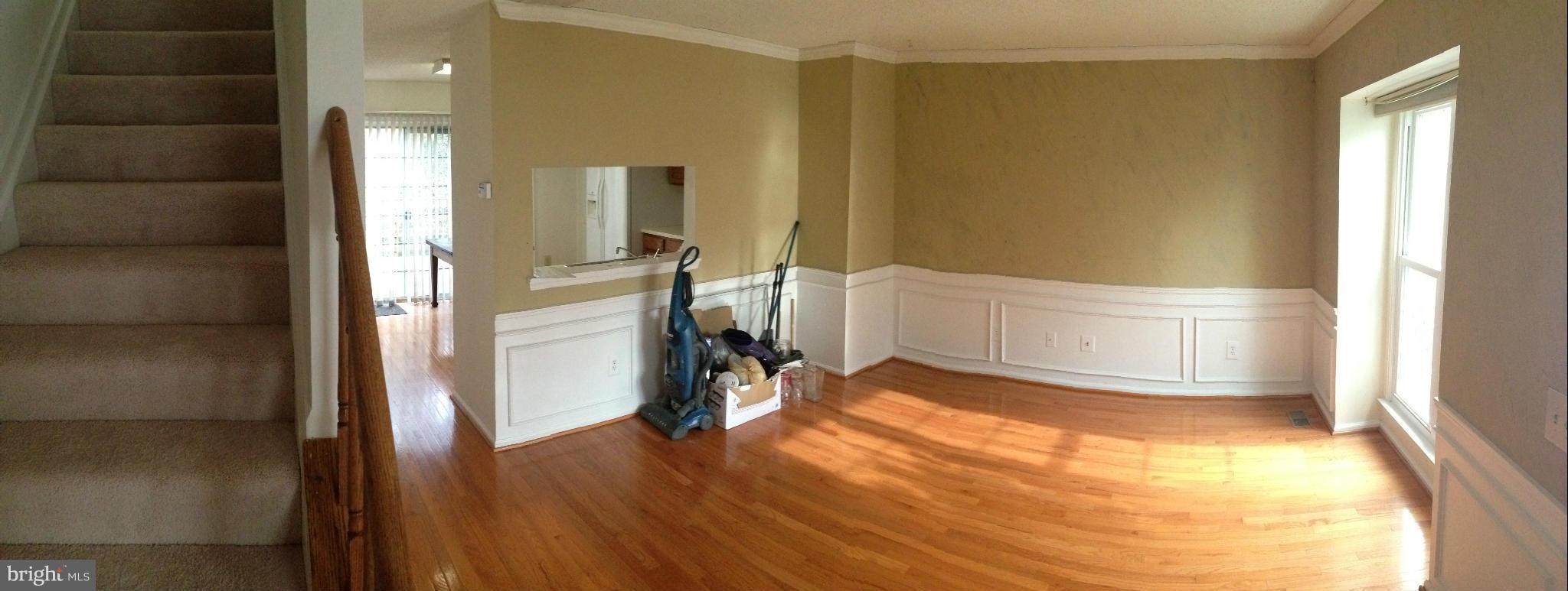 LONDON TOWN WEST - Residential