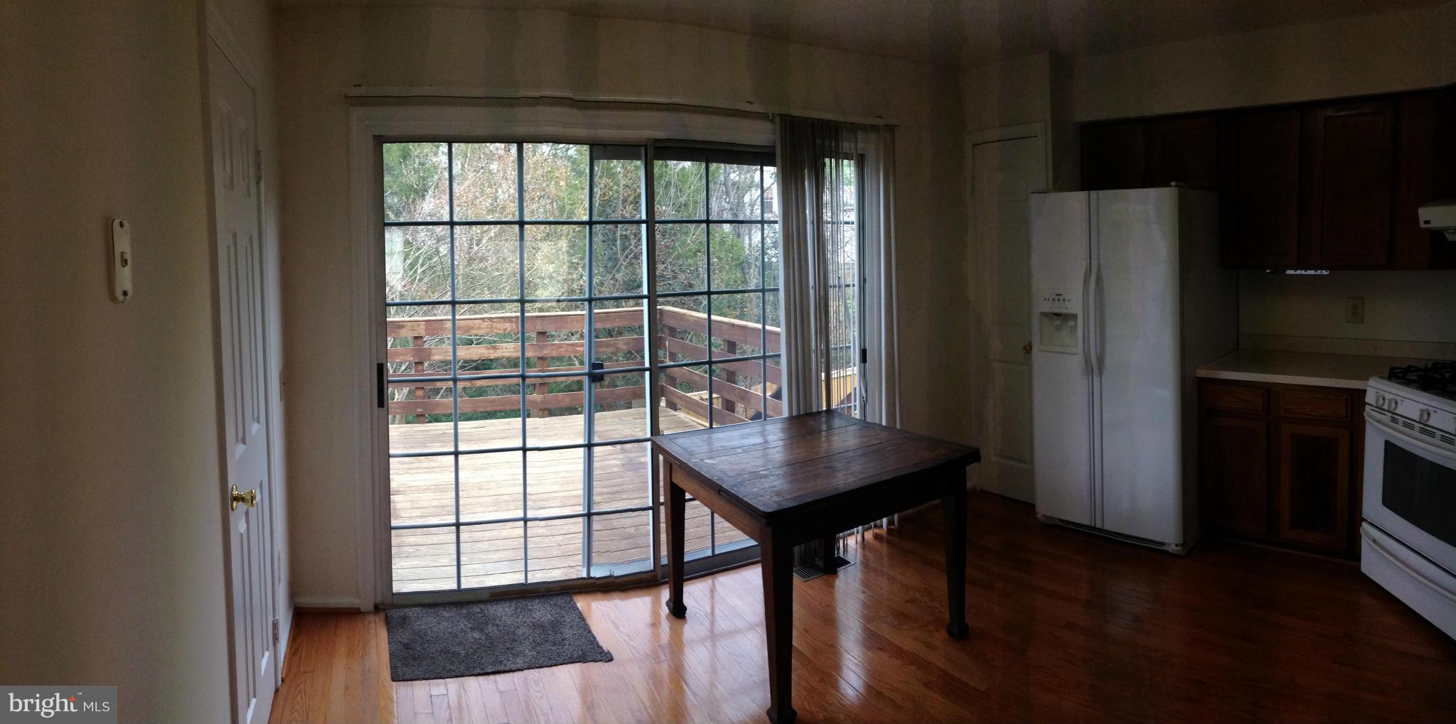 LONDON TOWN WEST - Residential