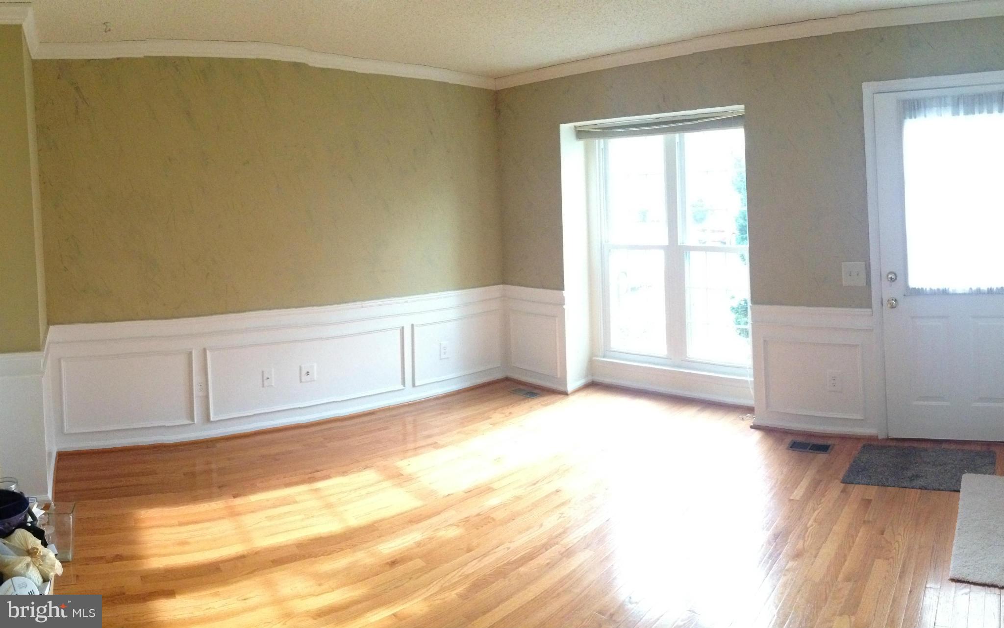 LONDON TOWN WEST - Residential