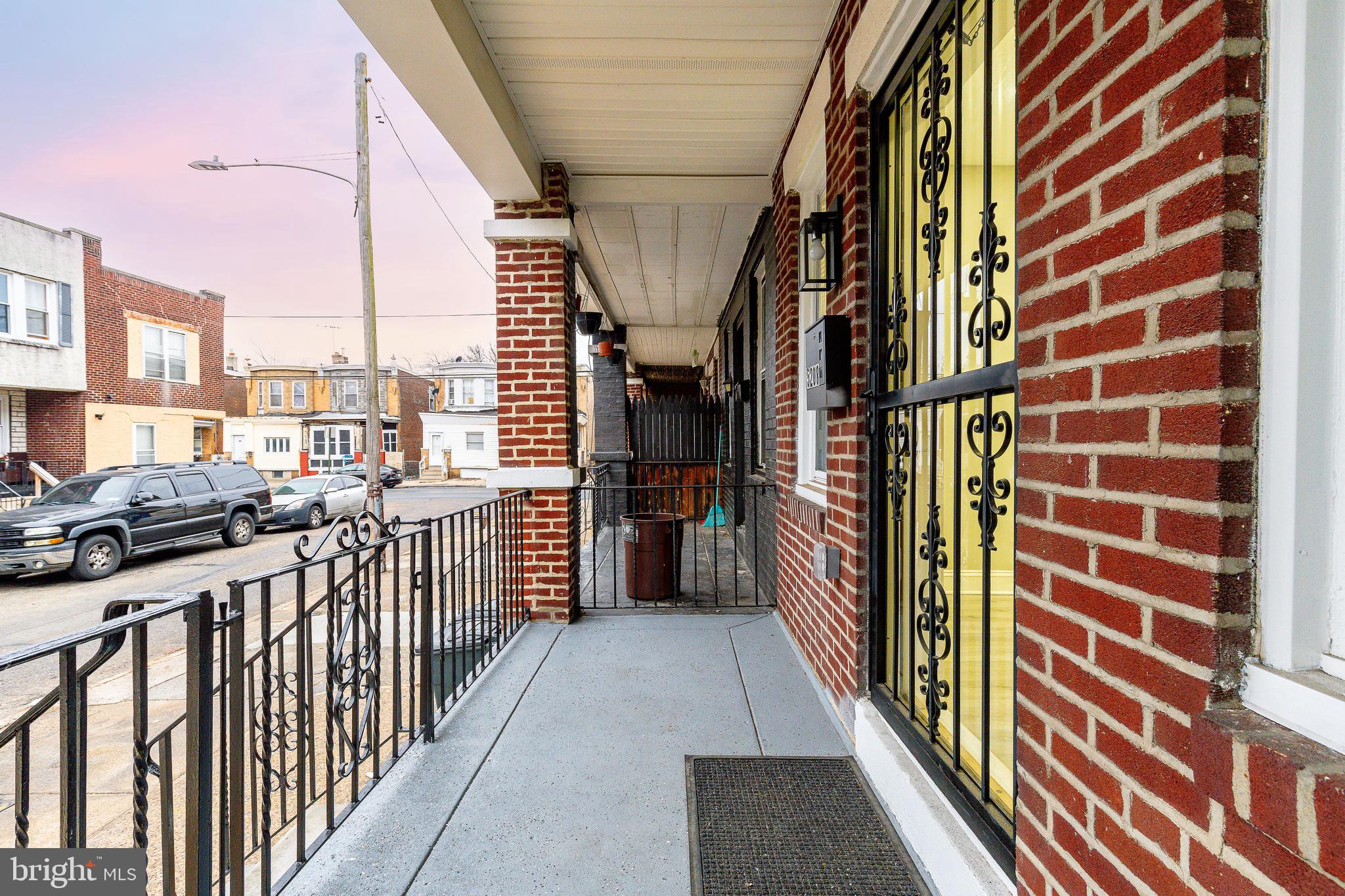 FRANKFORD - Residential