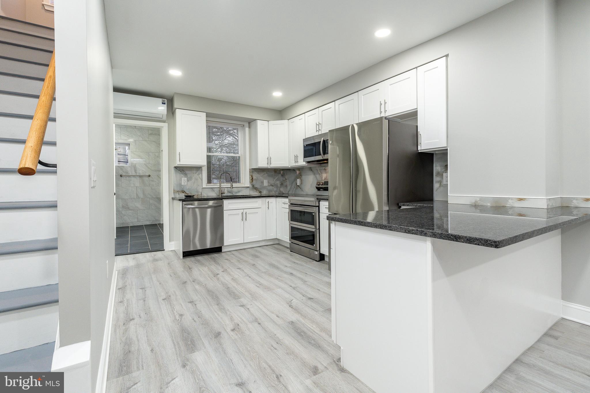 FRANKFORD - Residential