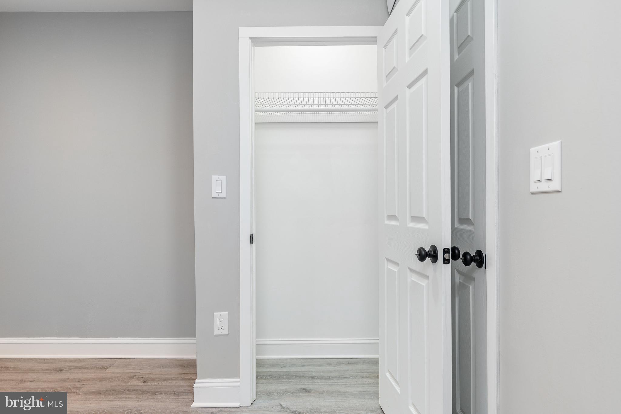 FRANKFORD - Residential