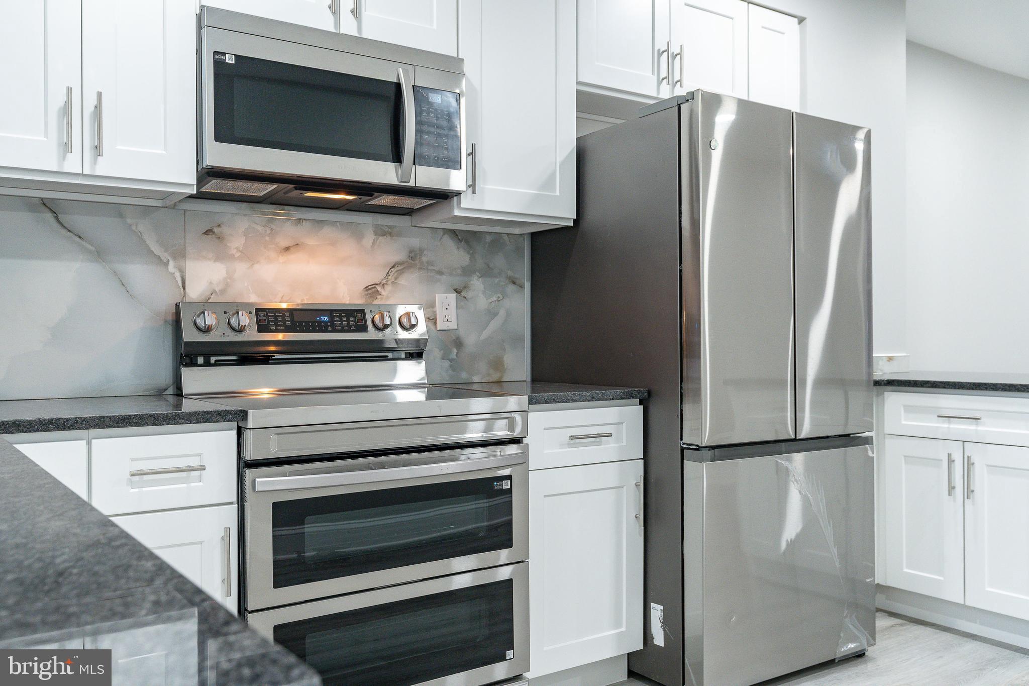 FRANKFORD - Residential