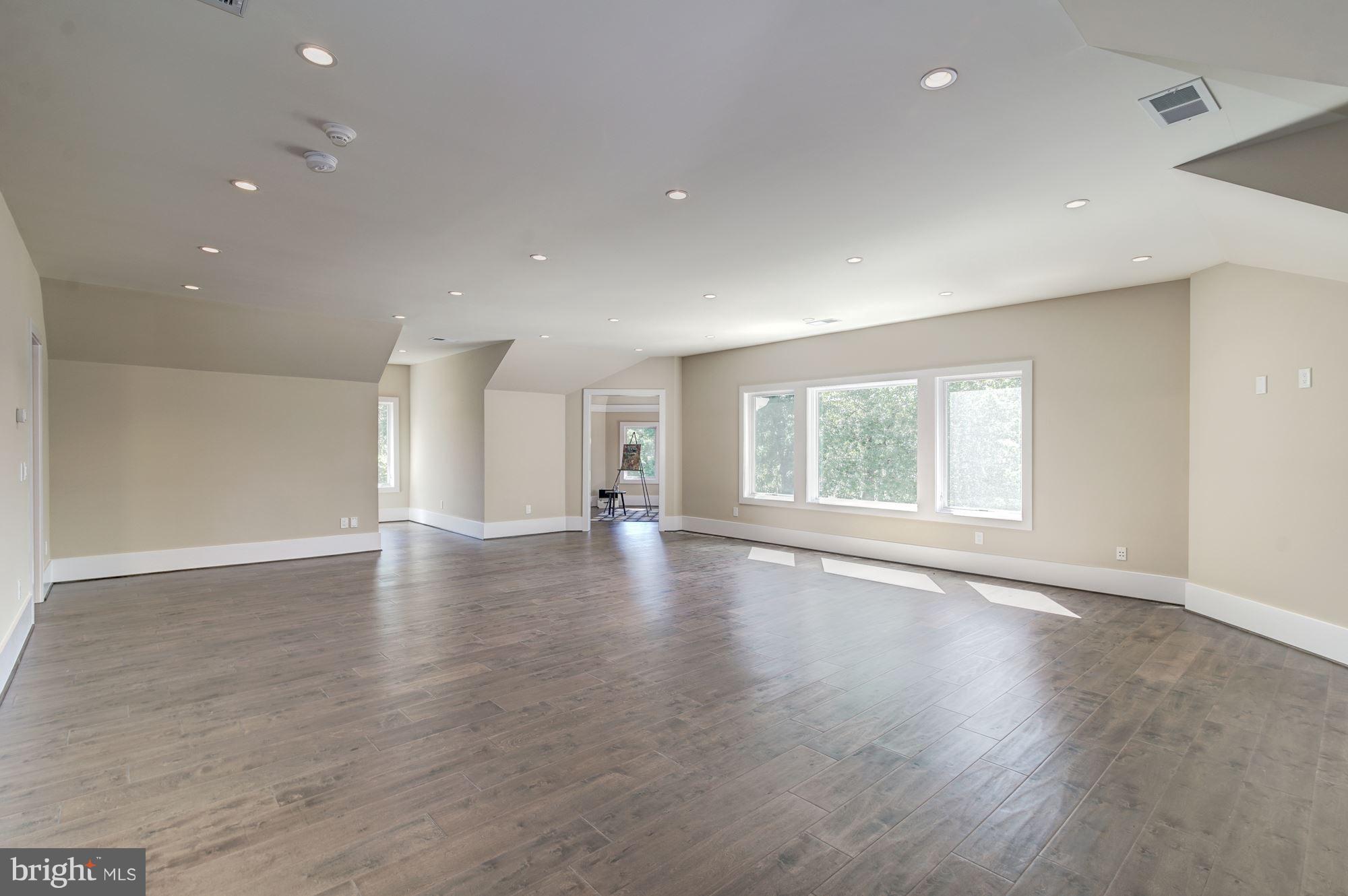 VILLA LORING - Residential