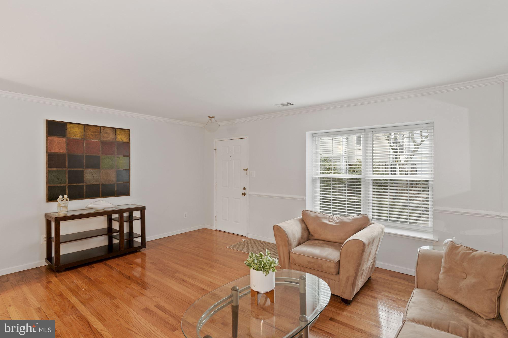 OAKWOOD COMMONS AT BURKE - Residential