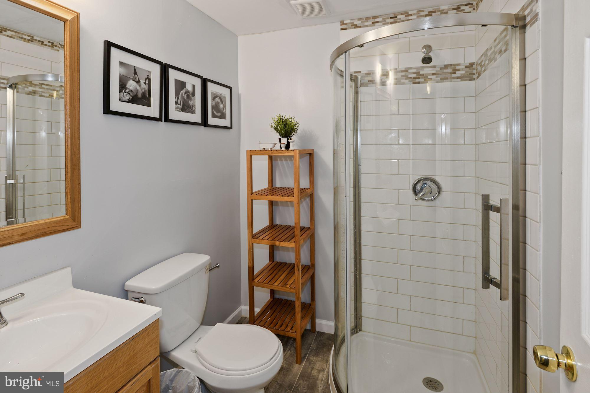 OAKWOOD COMMONS AT BURKE - Residential