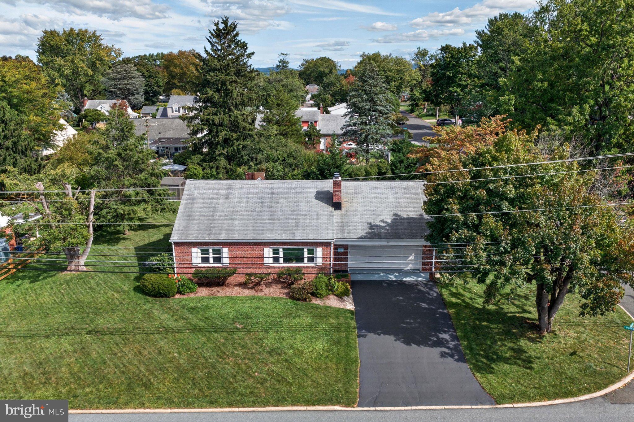 619 PARKWAY ROAD