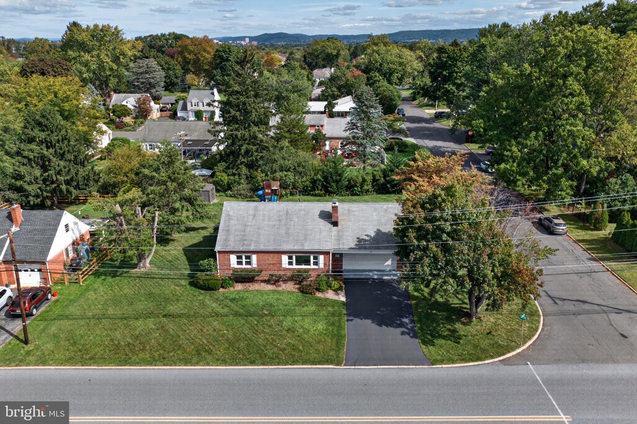 619 PARKWAY ROAD
