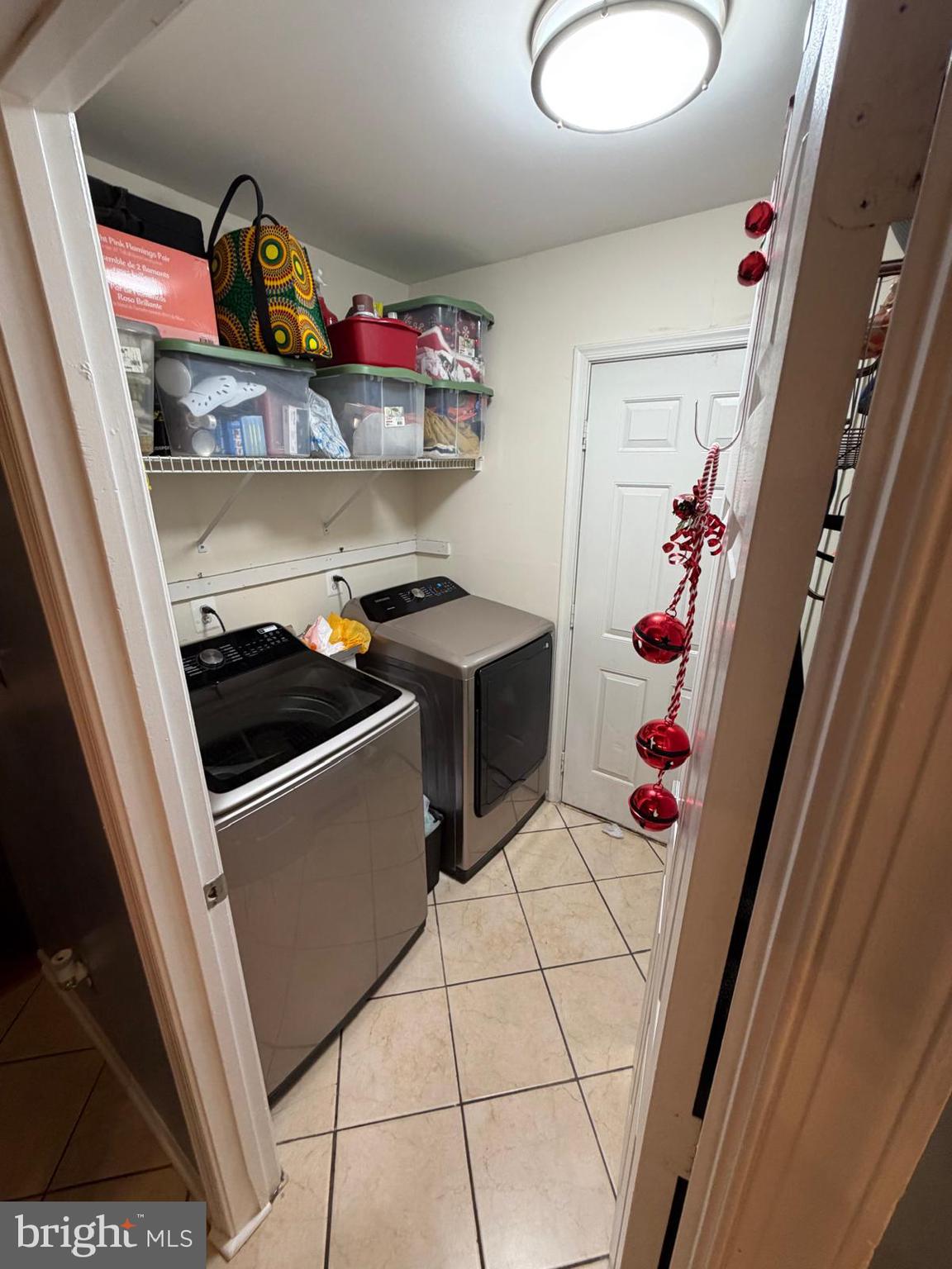 BLOOMS CROSSING - Residential