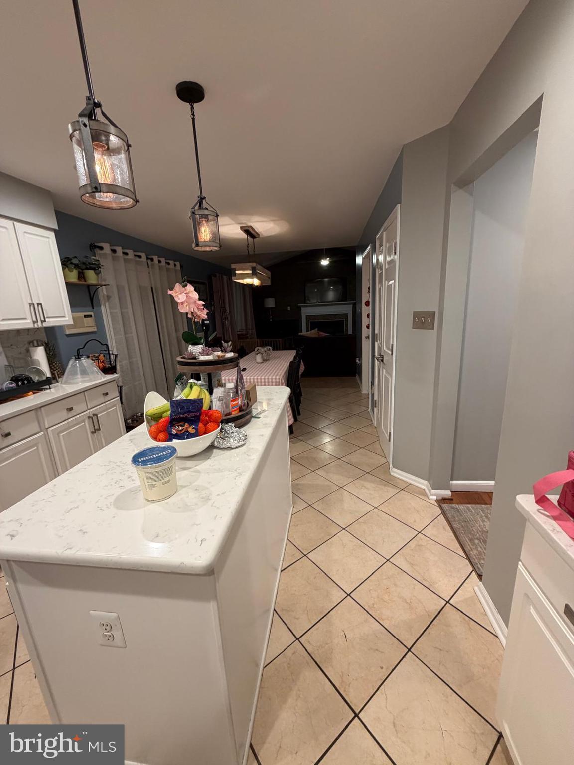 BLOOMS CROSSING - Residential