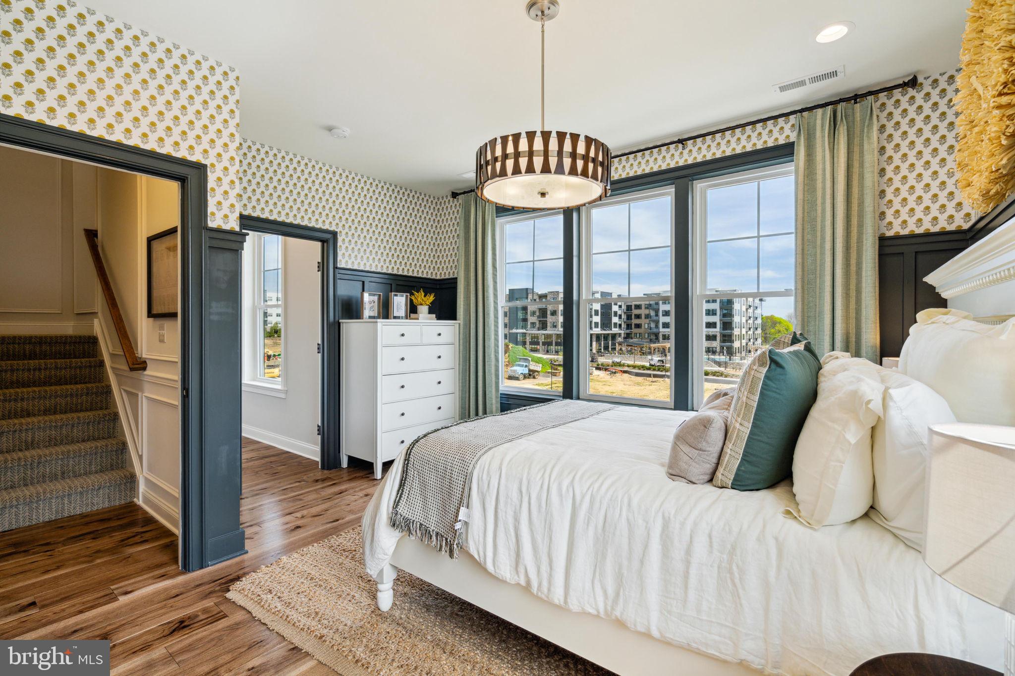 NEWTOWN WALK AT ELLIS PRESERVE - Residential