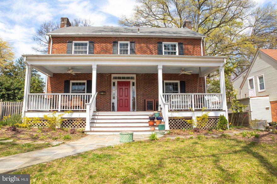 Fully furnished spacious colonial with 5 bedrooms/2.5 bathrooms in absolutely unbelievable location available on August 1st. The large kitchen features an island and a walk-in pantry.  A living room, dining room, family room, powder room - along with a screened in porch/game room - makes up the inviting first floor.  The master bedroom contains plenty of closet space.  Beautiful hardwood floors decorate the house.  The front porch swing is a perfect place for relaxing.  There are two fireplaces for chilly winter evenings, a swimming pool for warm summer days, and a jacuzzi for everything in between.  And best of all, you are only fifty yards from the Custis Trail and just across Glebe Road from the heart of Ballston, including Metro, restaurants, and shopping - yet all the while nestled in a quiet, leafy neighborhood.  If heaven came to Northern Virginia, it would look a lot like this. Off-street parking only.Basement and garage does not convey Lease and remains accessible to owners.