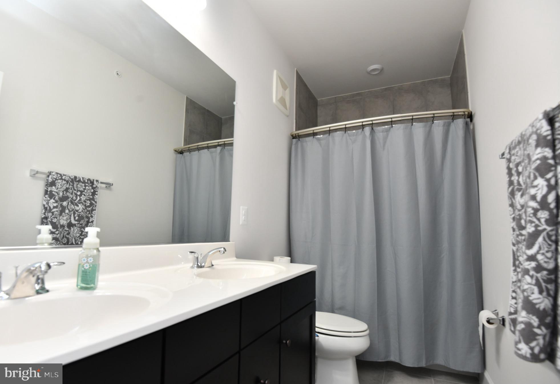 THE LANDING AT CANNON BRANCH - Residential