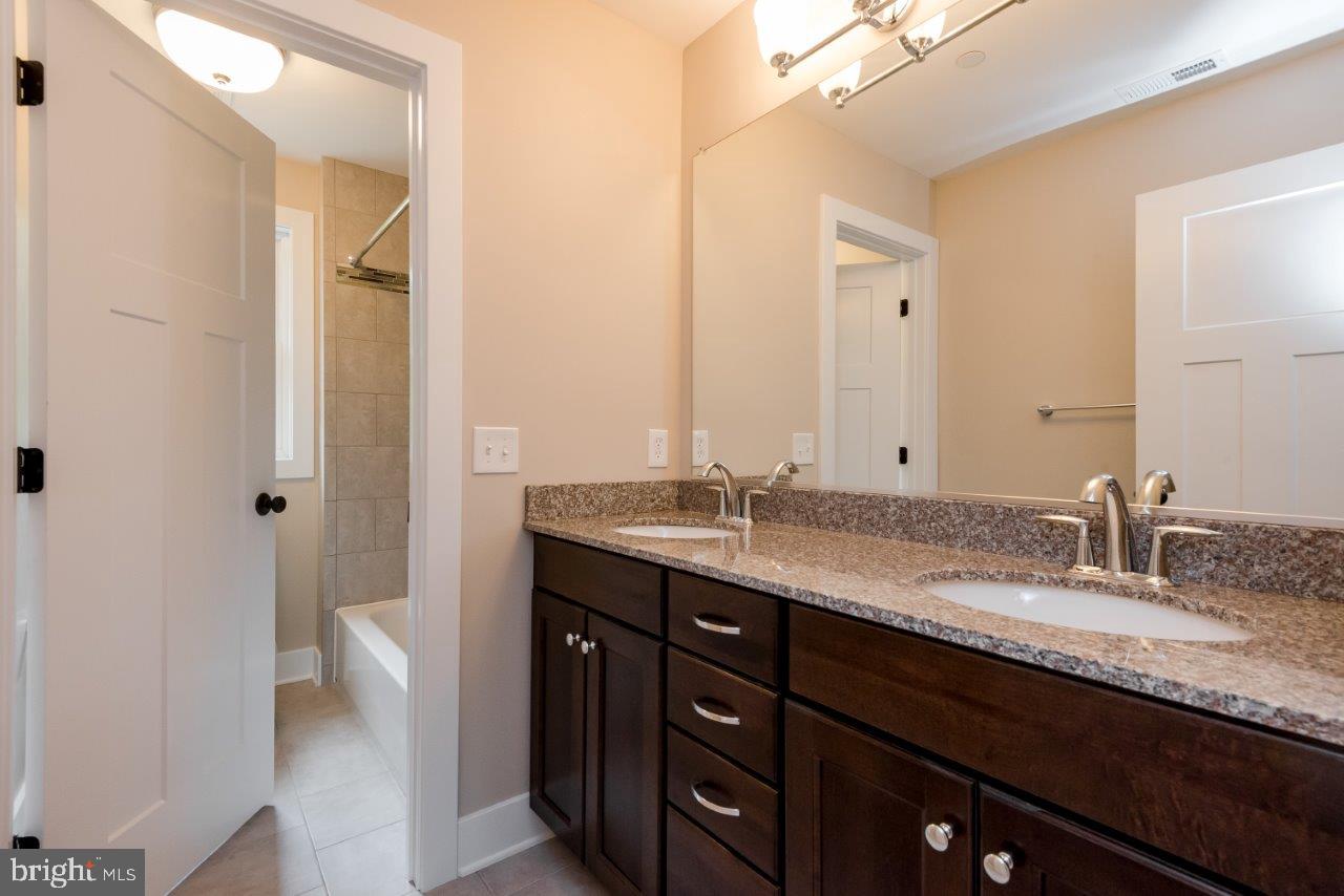 MAGOTHY SHORES - Residential