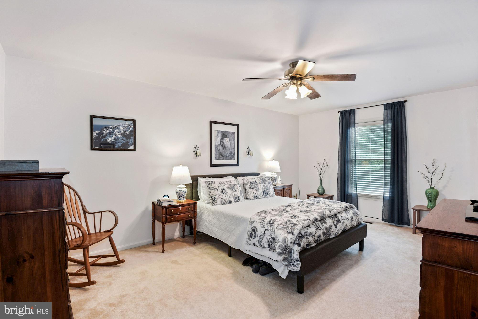 SILENTREE OF TYSONS - Residential Lease