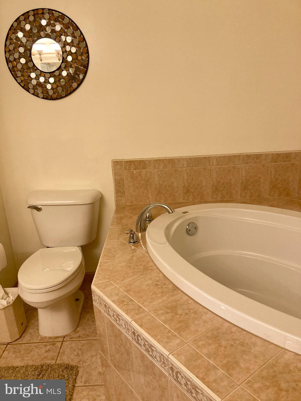 CHANCELLORS COURT CONDOMINIUMS - Residential