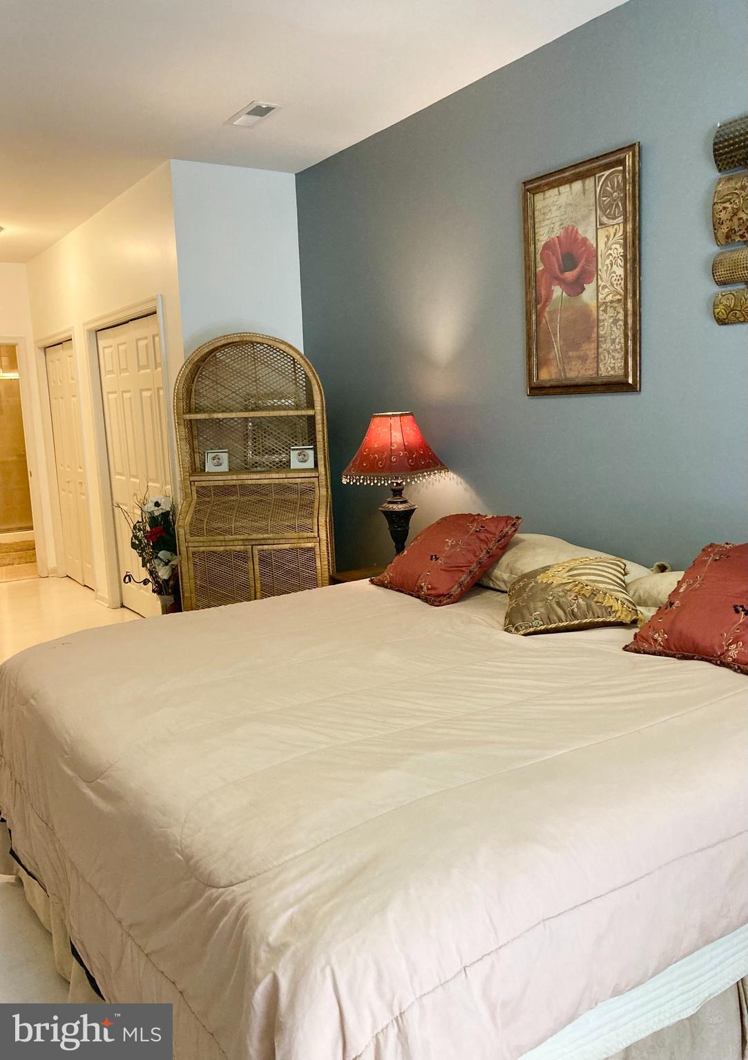 CHANCELLORS COURT CONDOMINIUMS - Residential