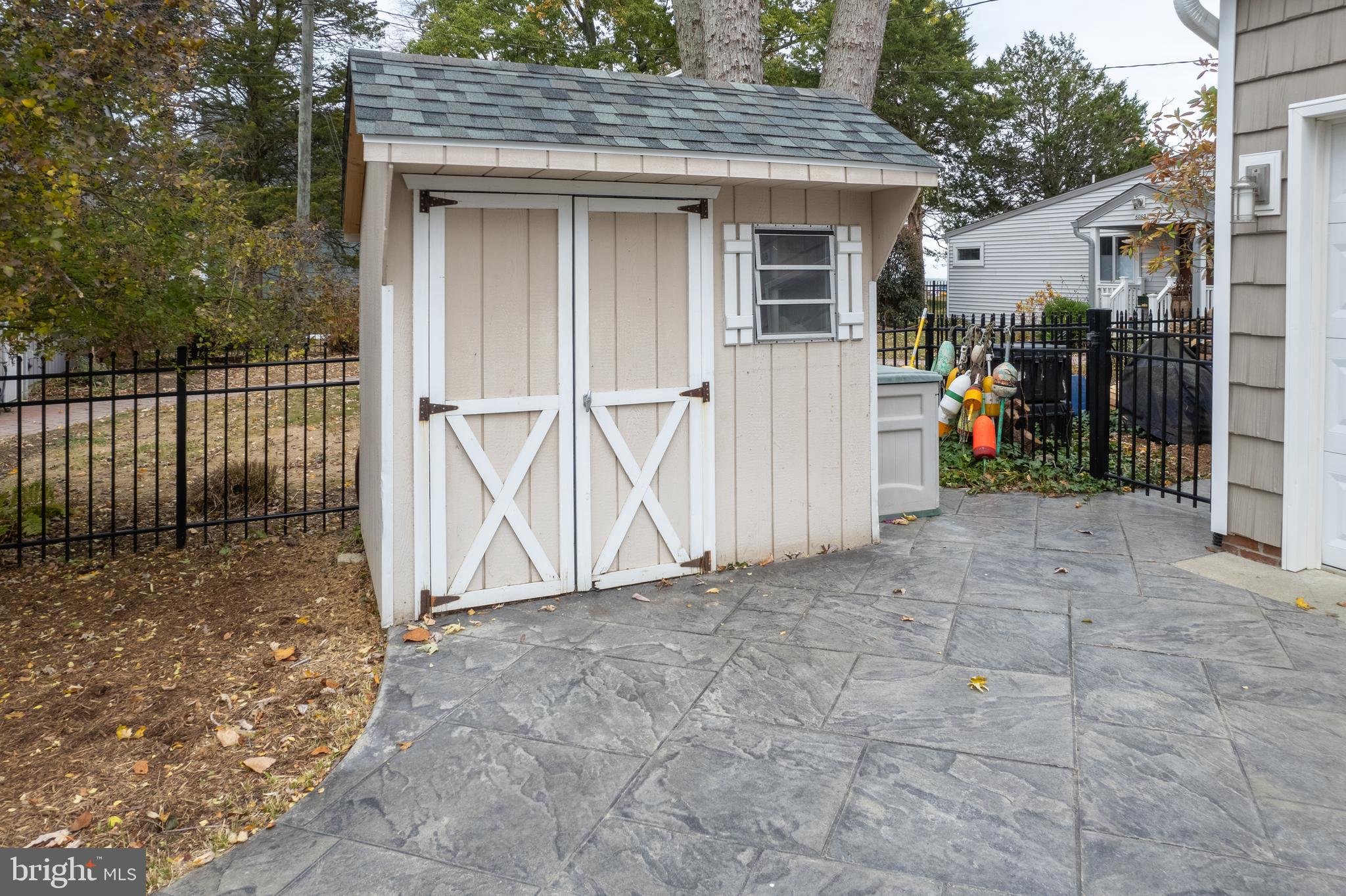 OWINGS BEACH - Residential Lease