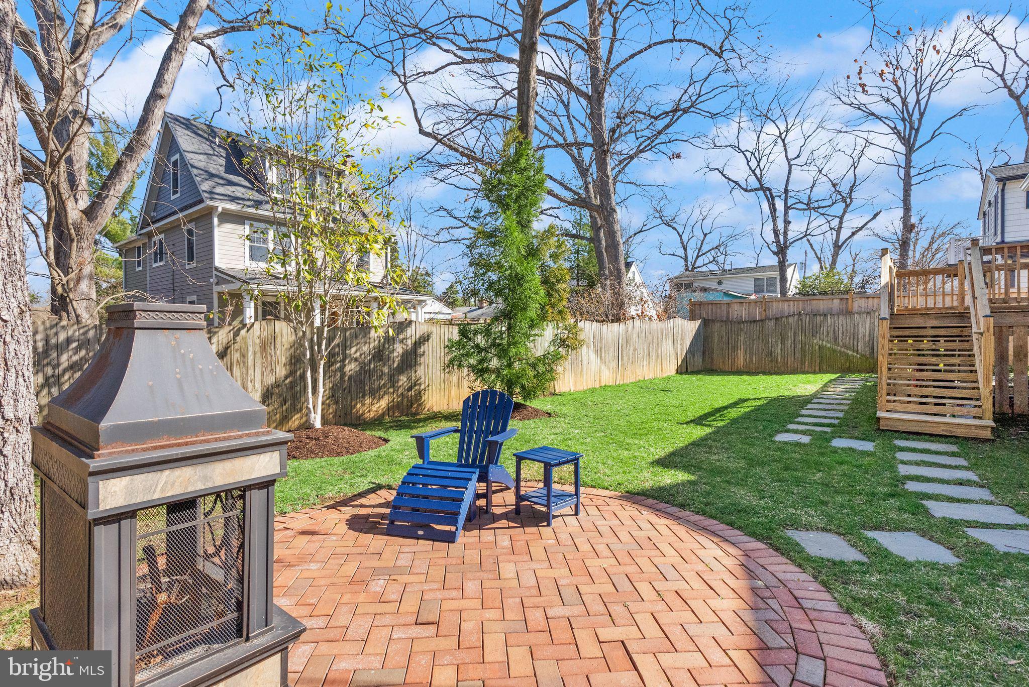 VIRGINIA SQUARE - Residential