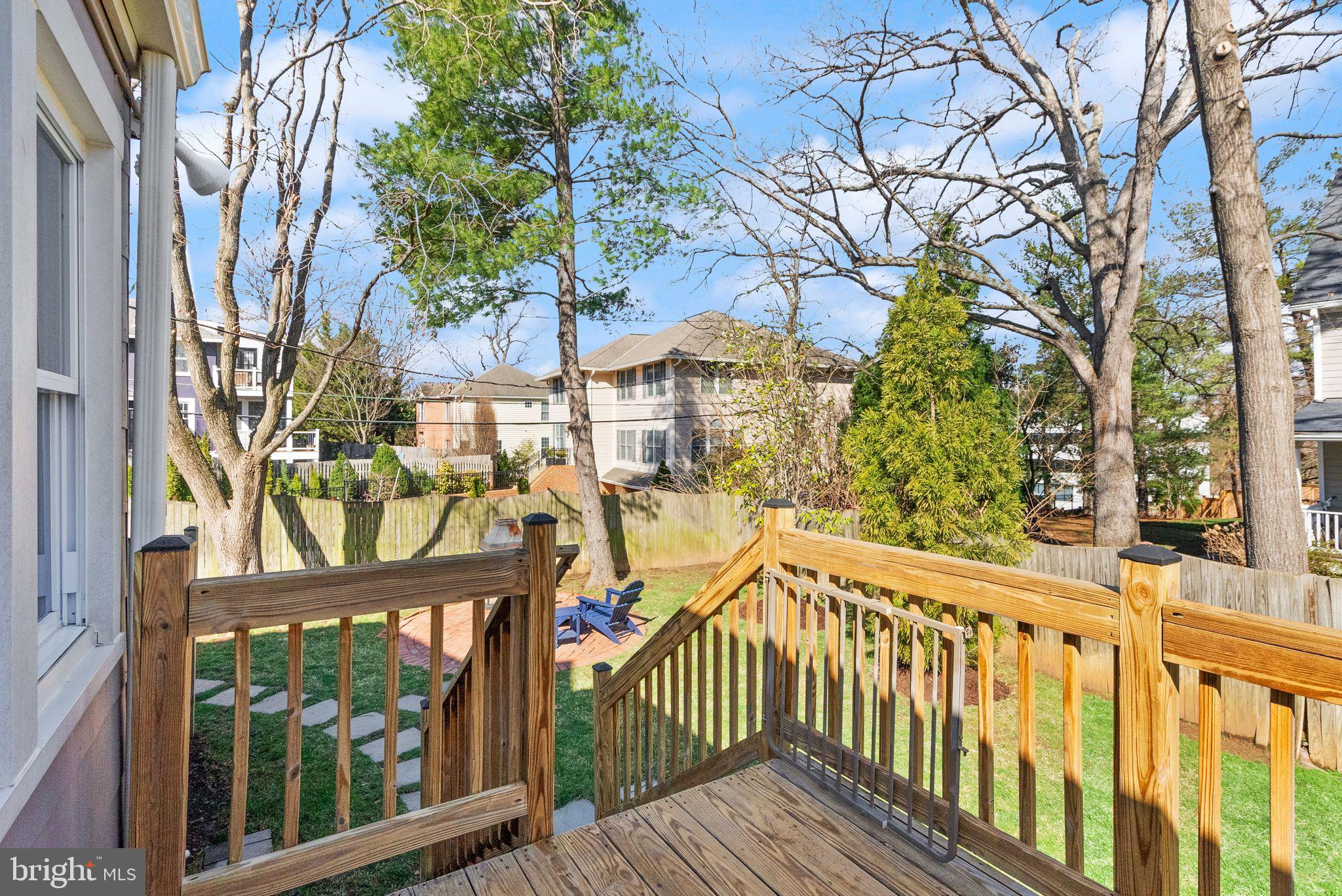 VIRGINIA SQUARE - Residential