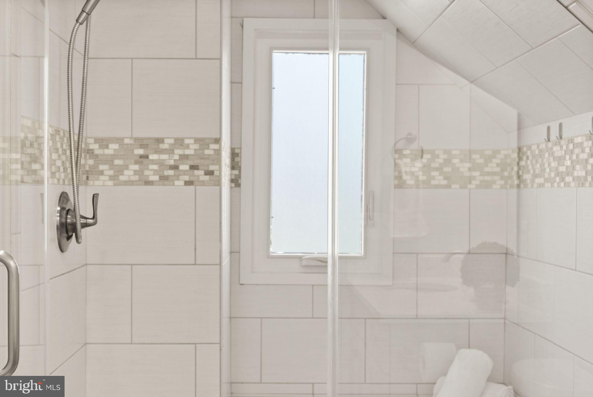 VIRGINIA SQUARE - Residential