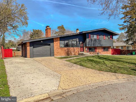 Homes For Sale - 5504 Westminster Court<br/> TEMPLE HILLS, MD 20748