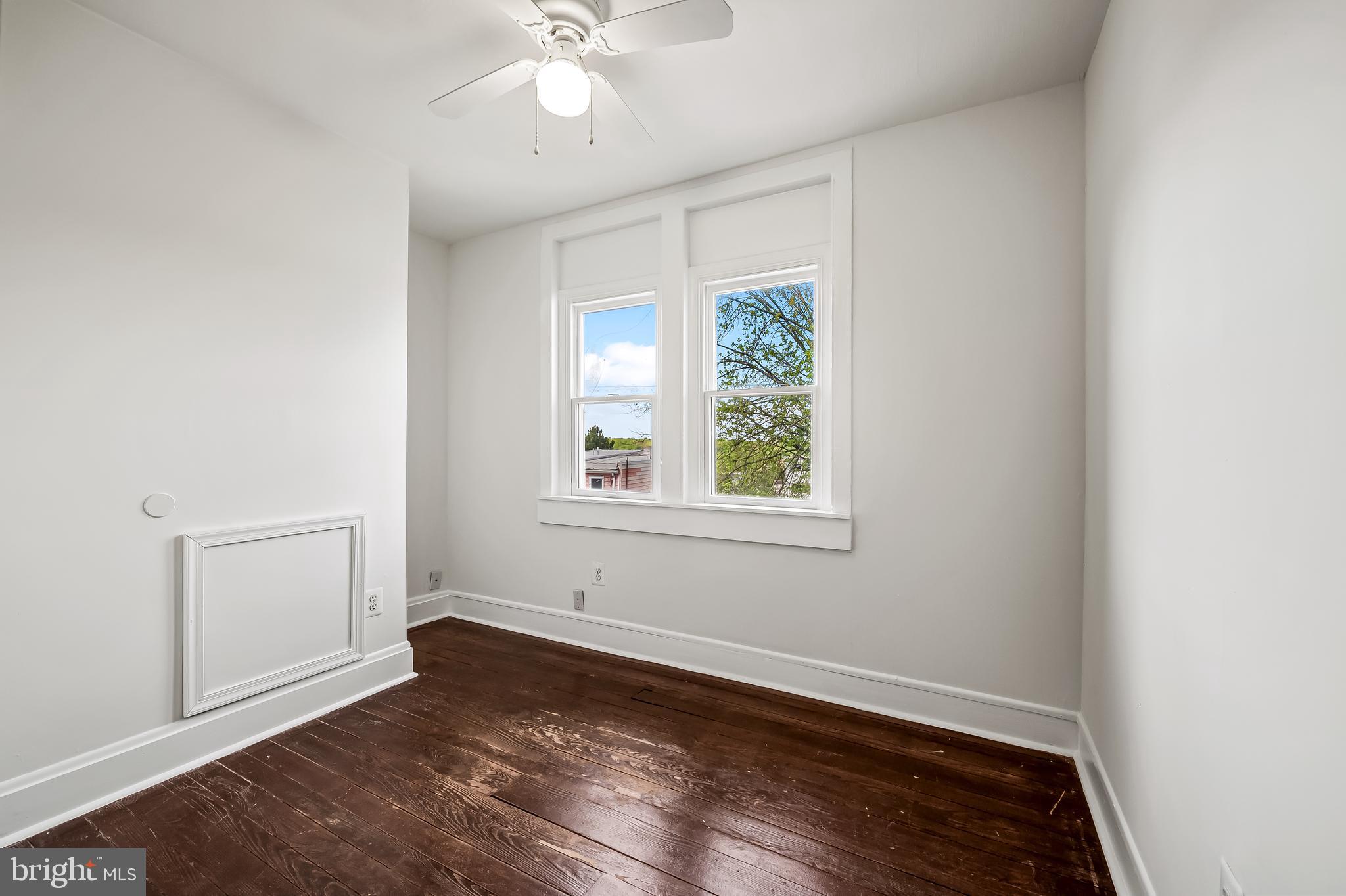 HAMPDEN HISTORIC DISTRICT - Residential