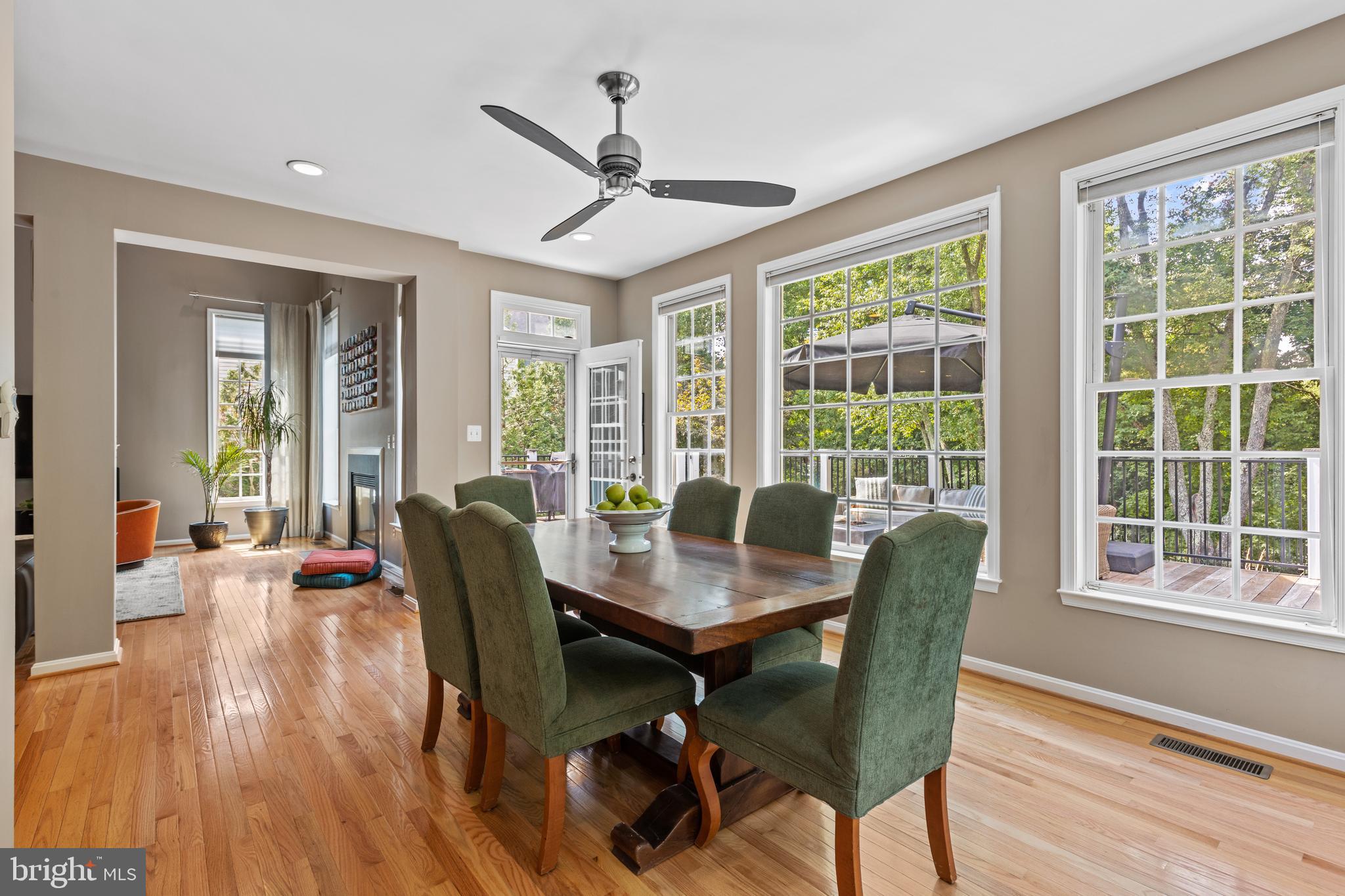 WHITEHALL MANOR - Residential