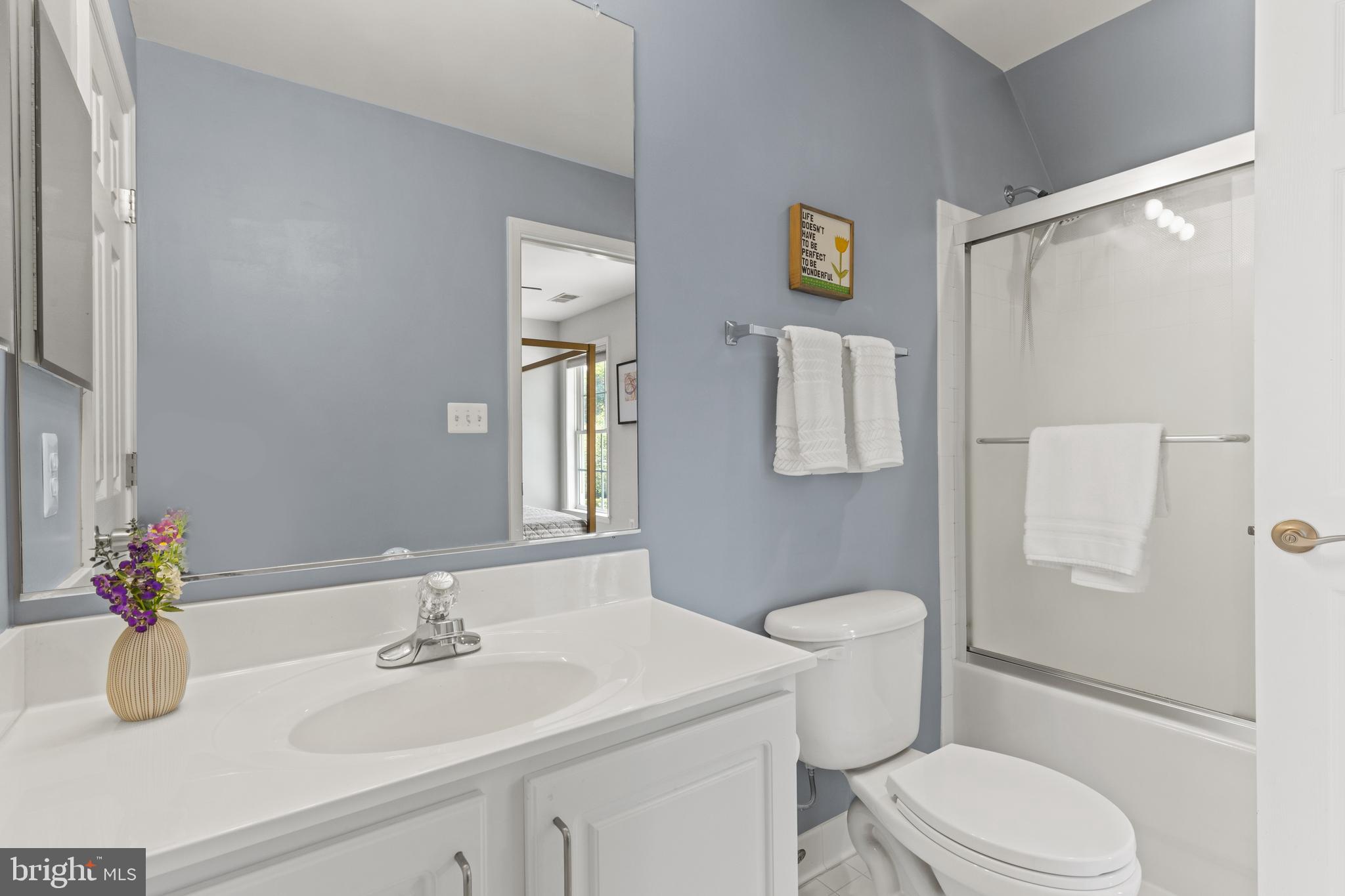 WHITEHALL MANOR - Residential