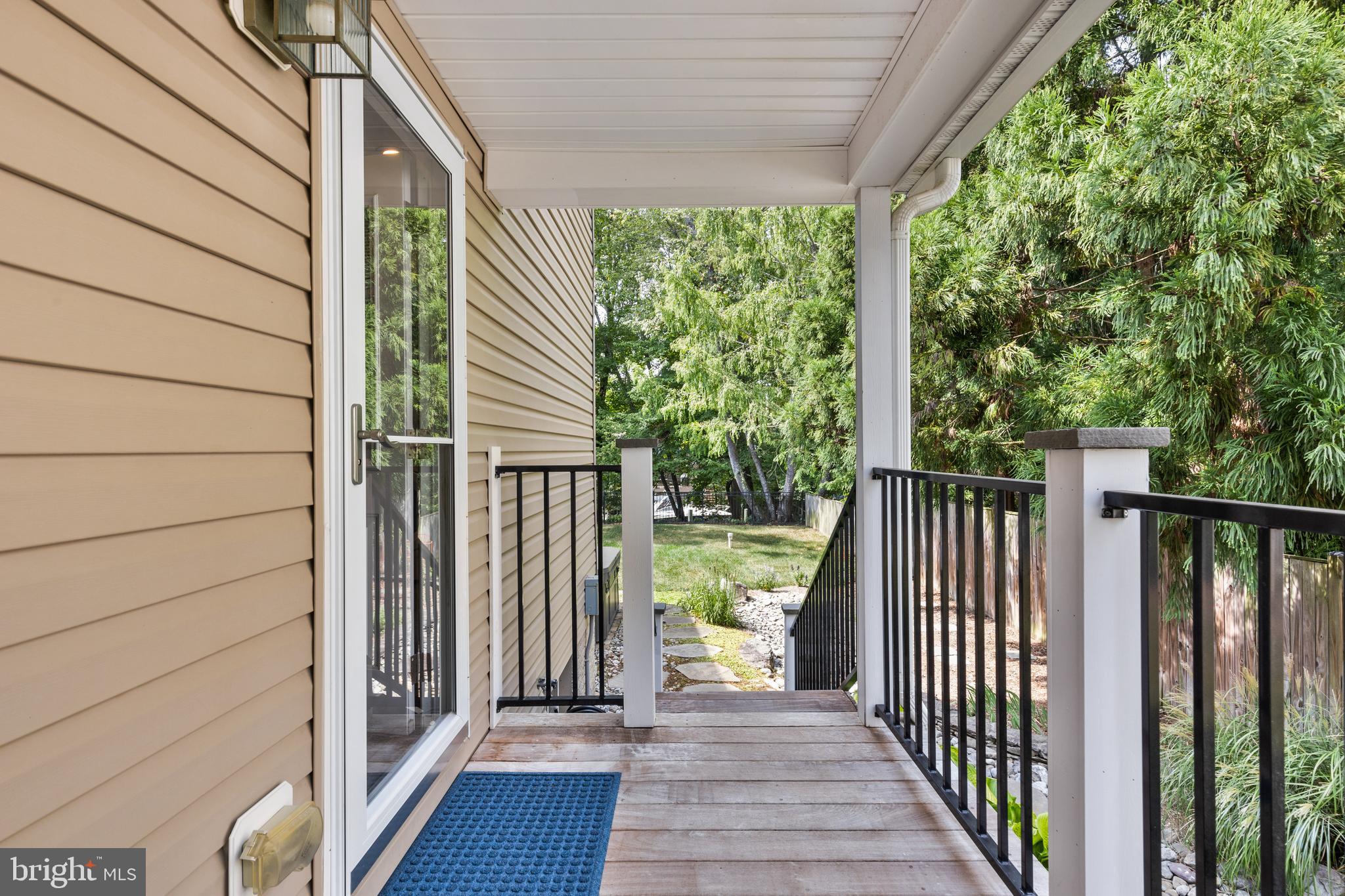 WHITEHALL MANOR - Residential