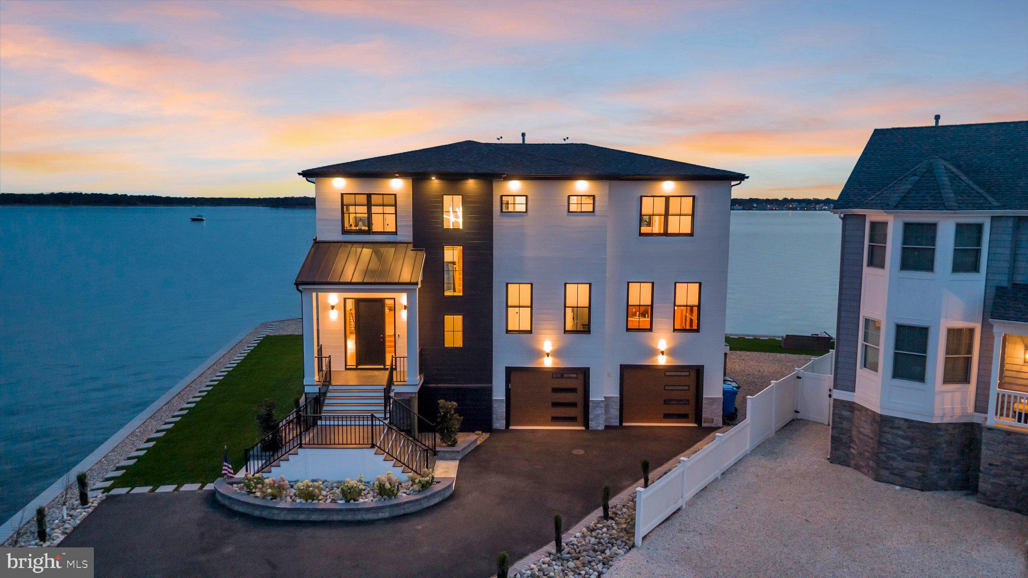 247 BAY DRIVE