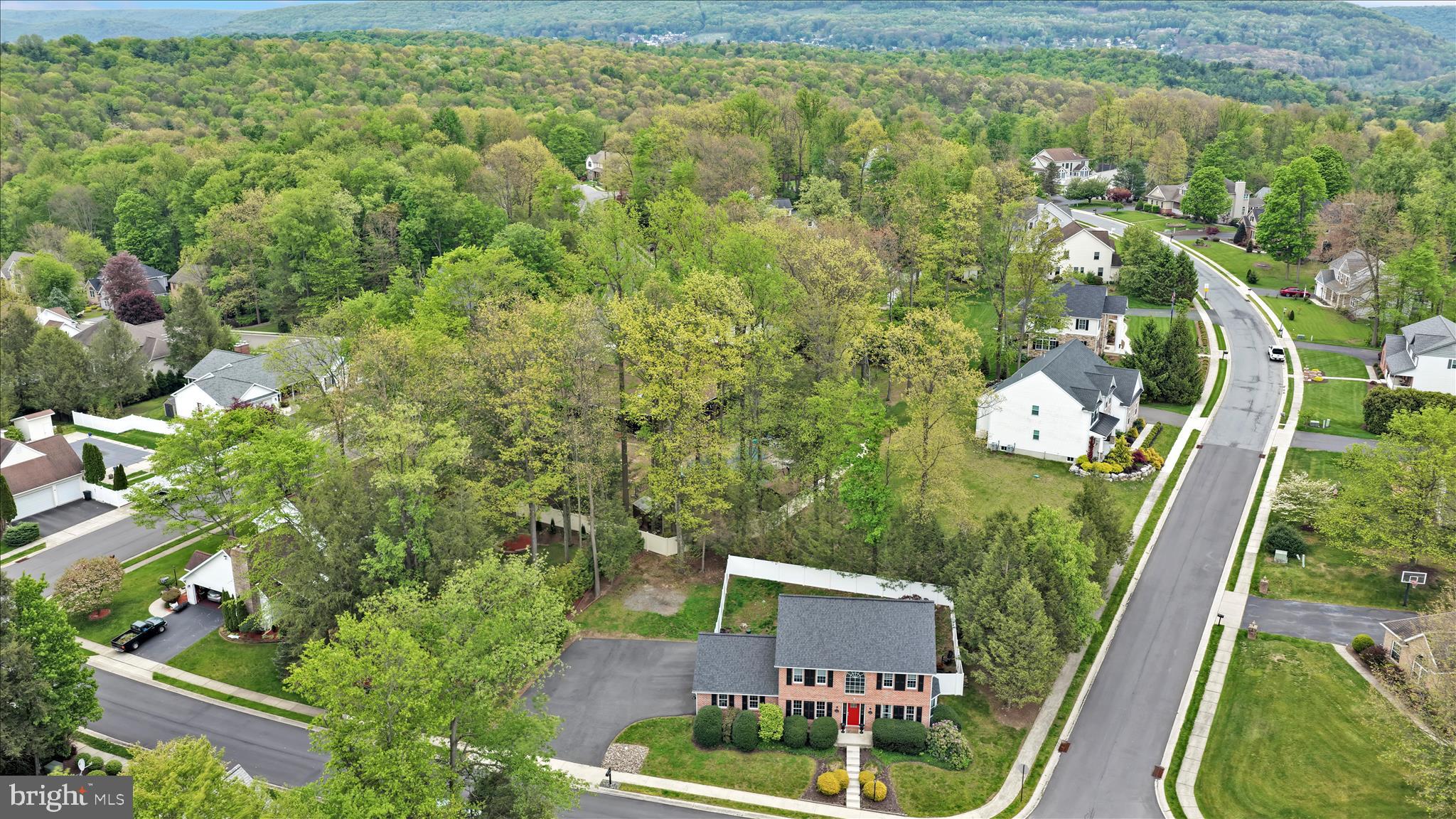 NORWEGIAN WOODS - Residential