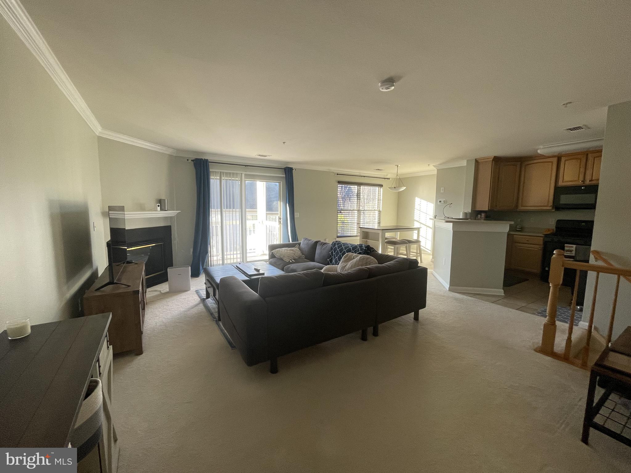 GATES OF FAIR LAKES - Residential Lease