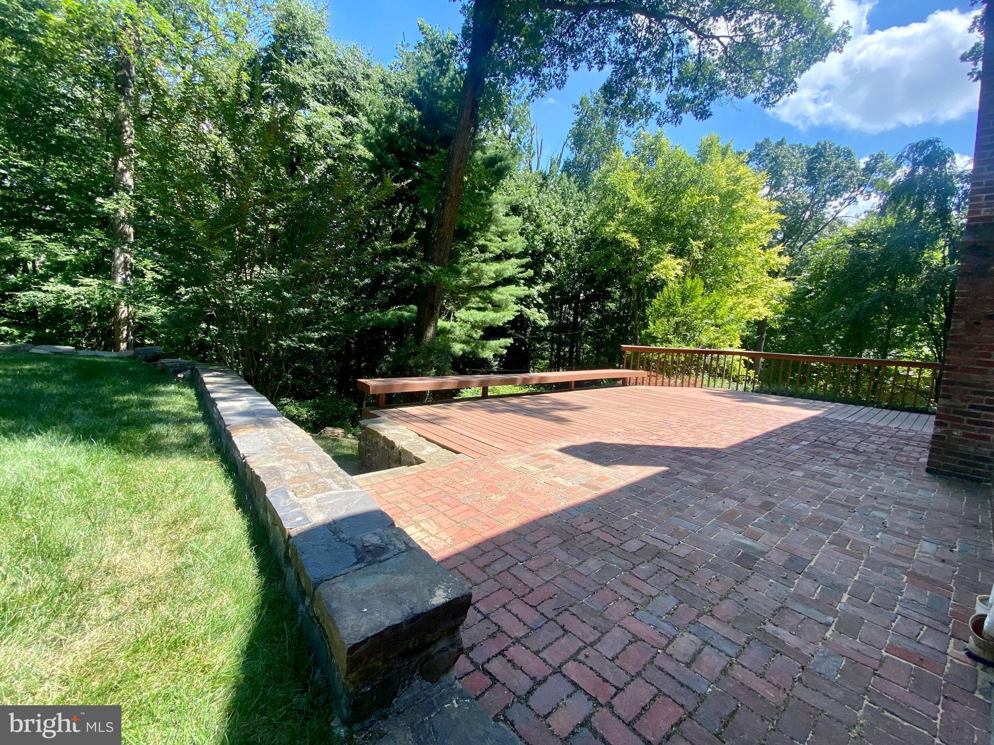 NORTHWOODS - Residential