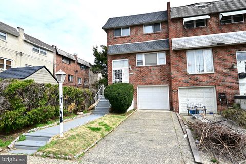 1537 N 13TH STREET PHILADELPHIA PA 19122