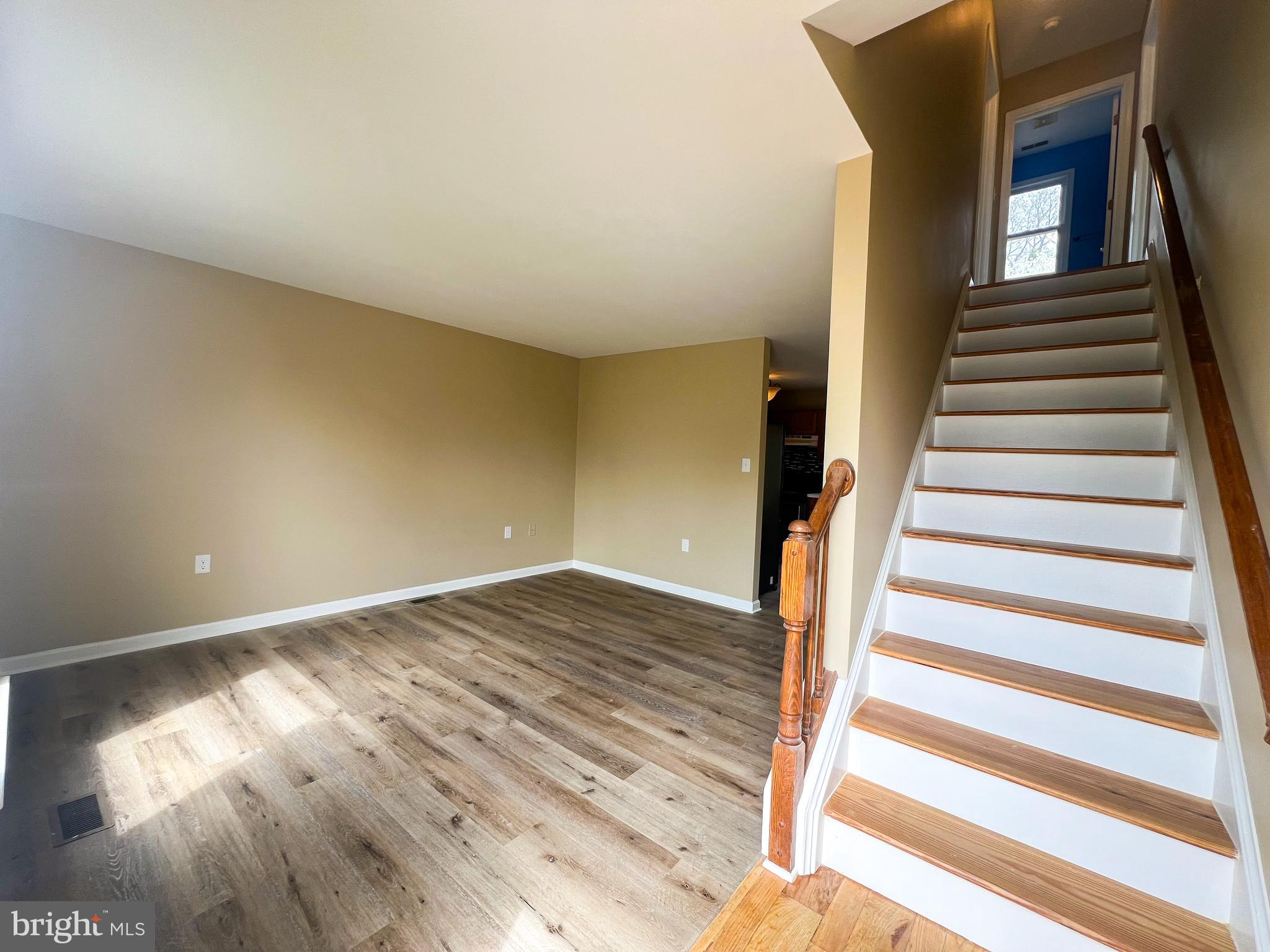 TOWN OF BERRYVILLE - Residential Lease