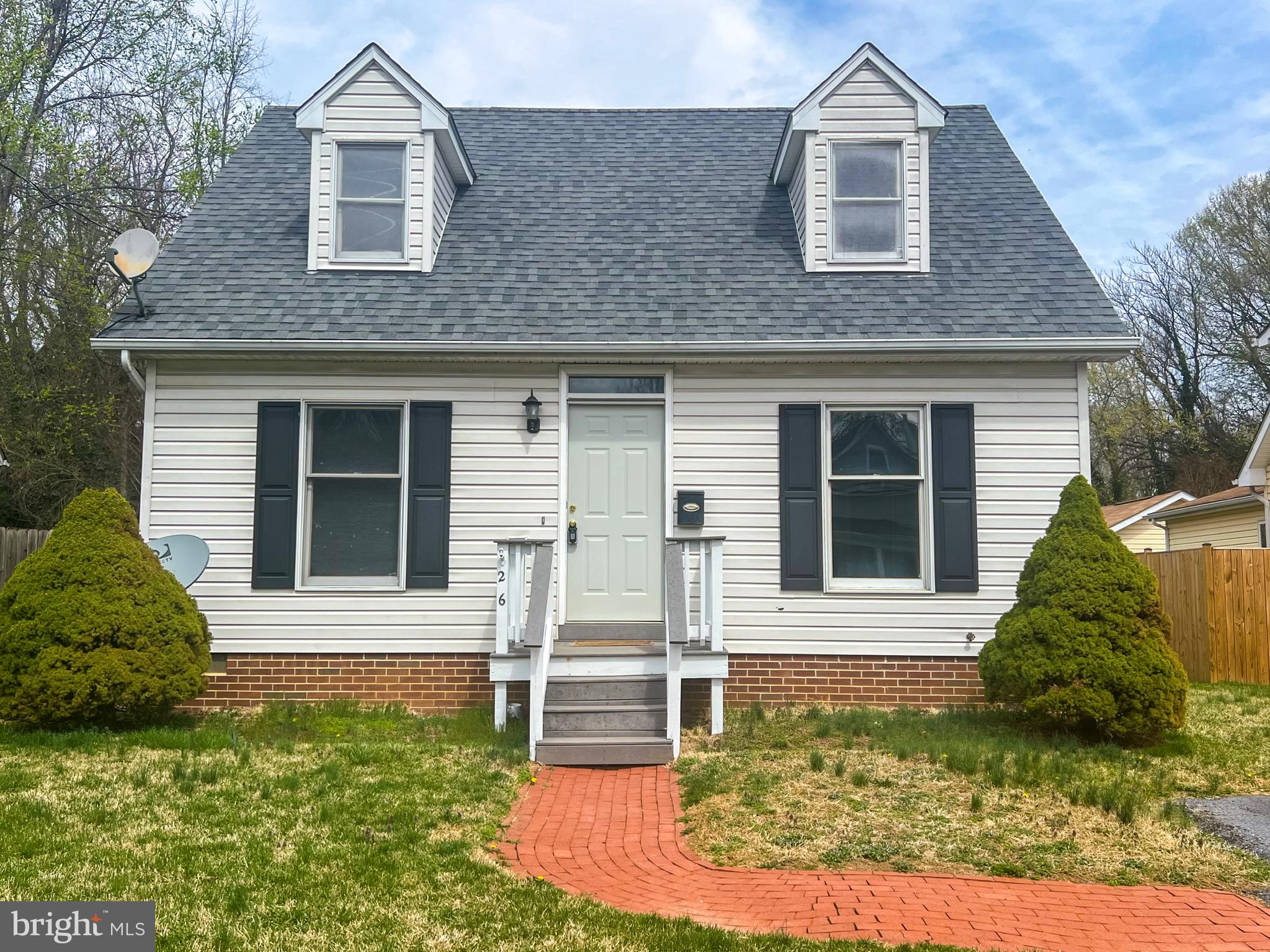 TOWN OF BERRYVILLE - Residential Lease