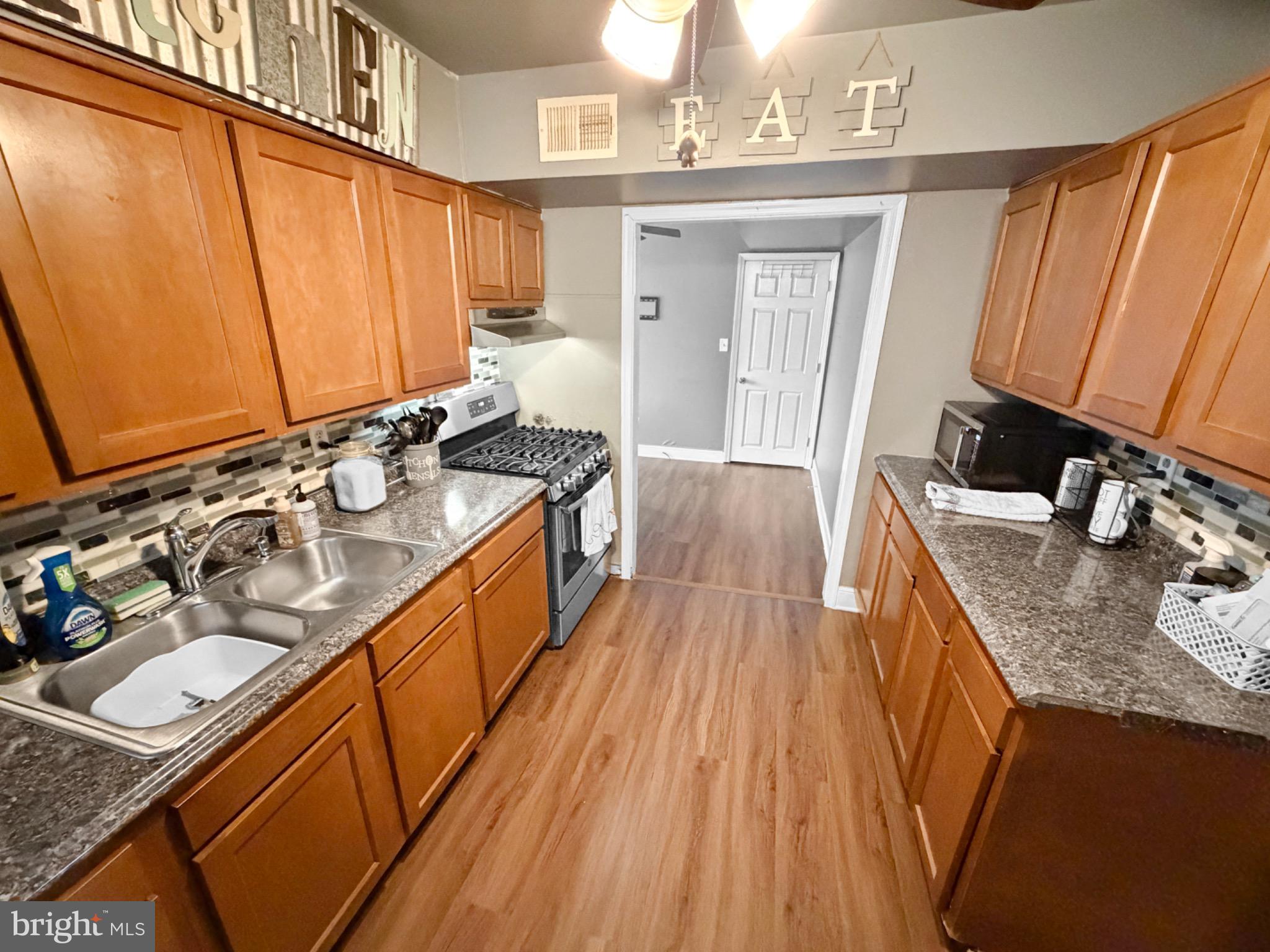 CHELSEA ESTATES - Residential