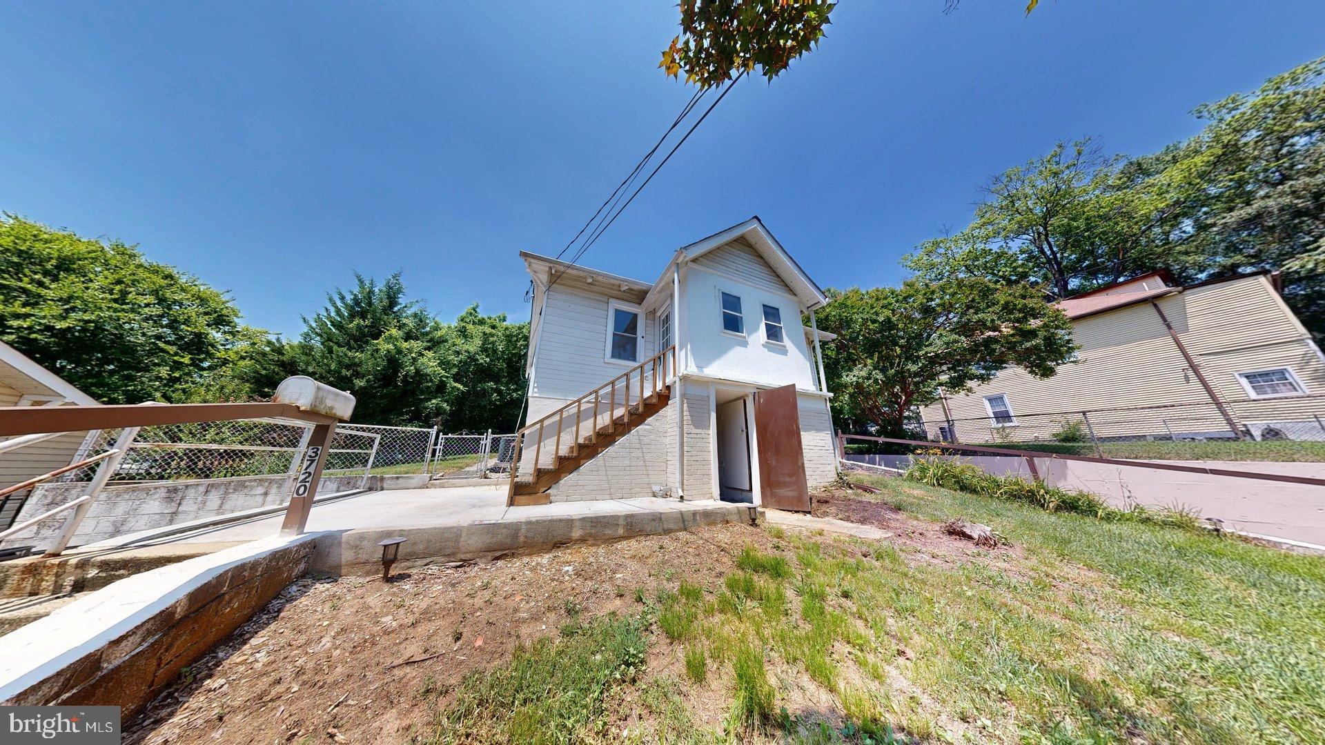 3720 WELLS AVE
