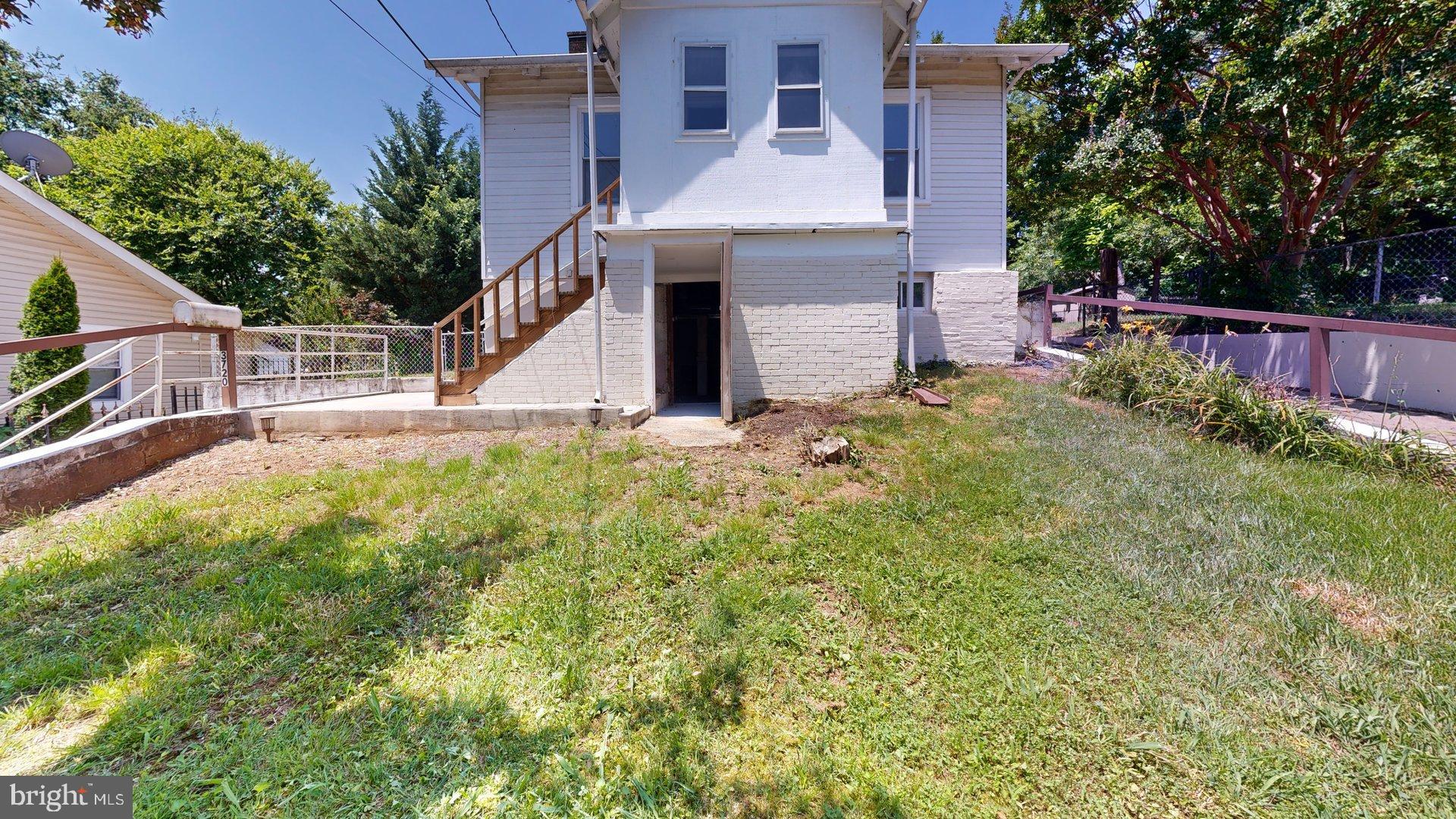 3720 WELLS AVE