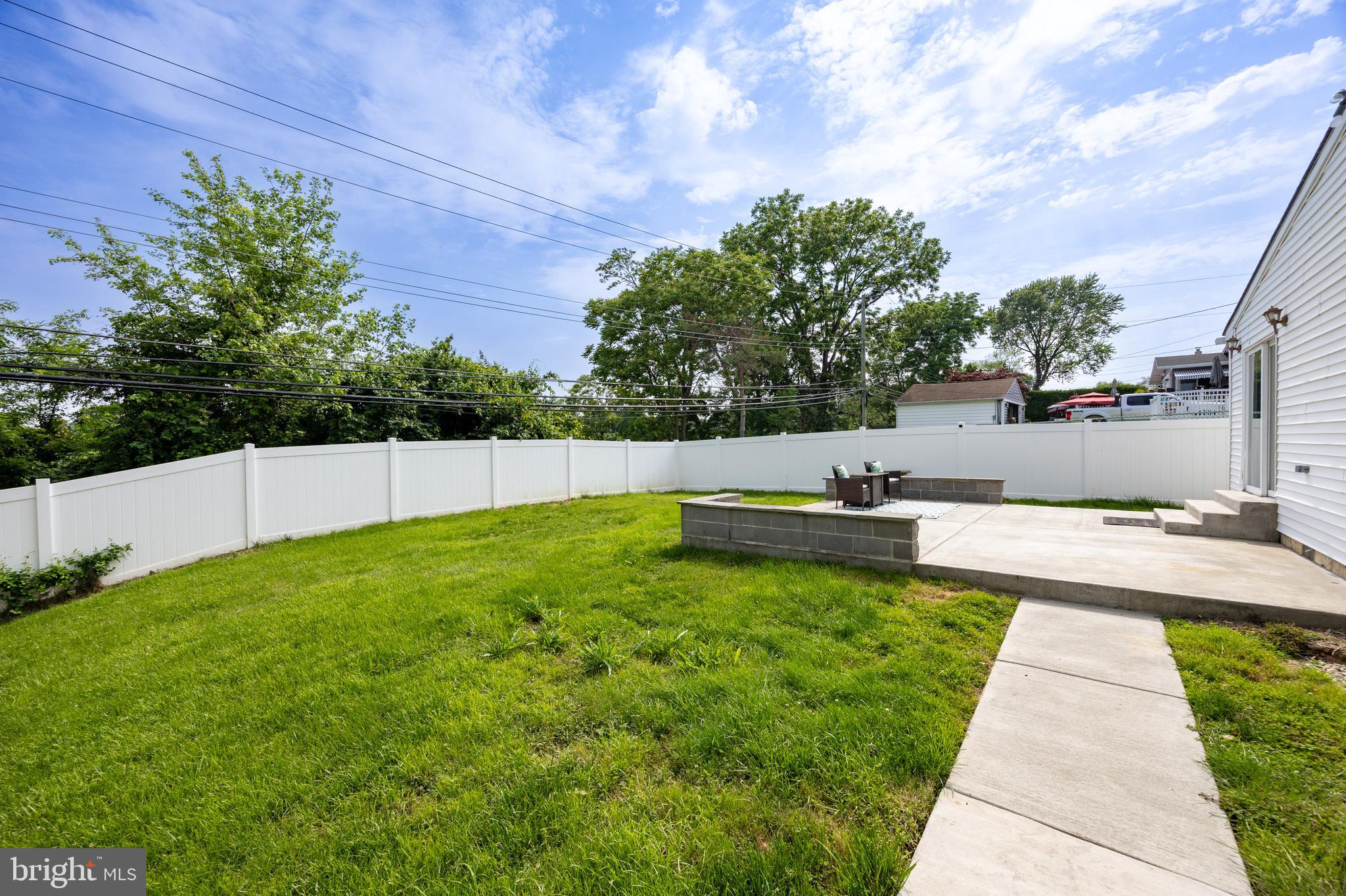 LAWRENCE PARK - Residential