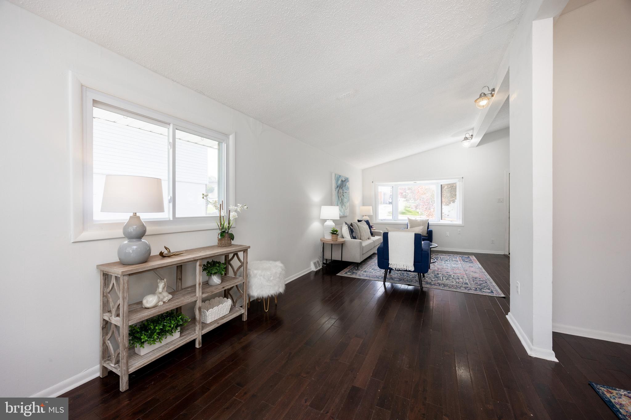 LAWRENCE PARK - Residential